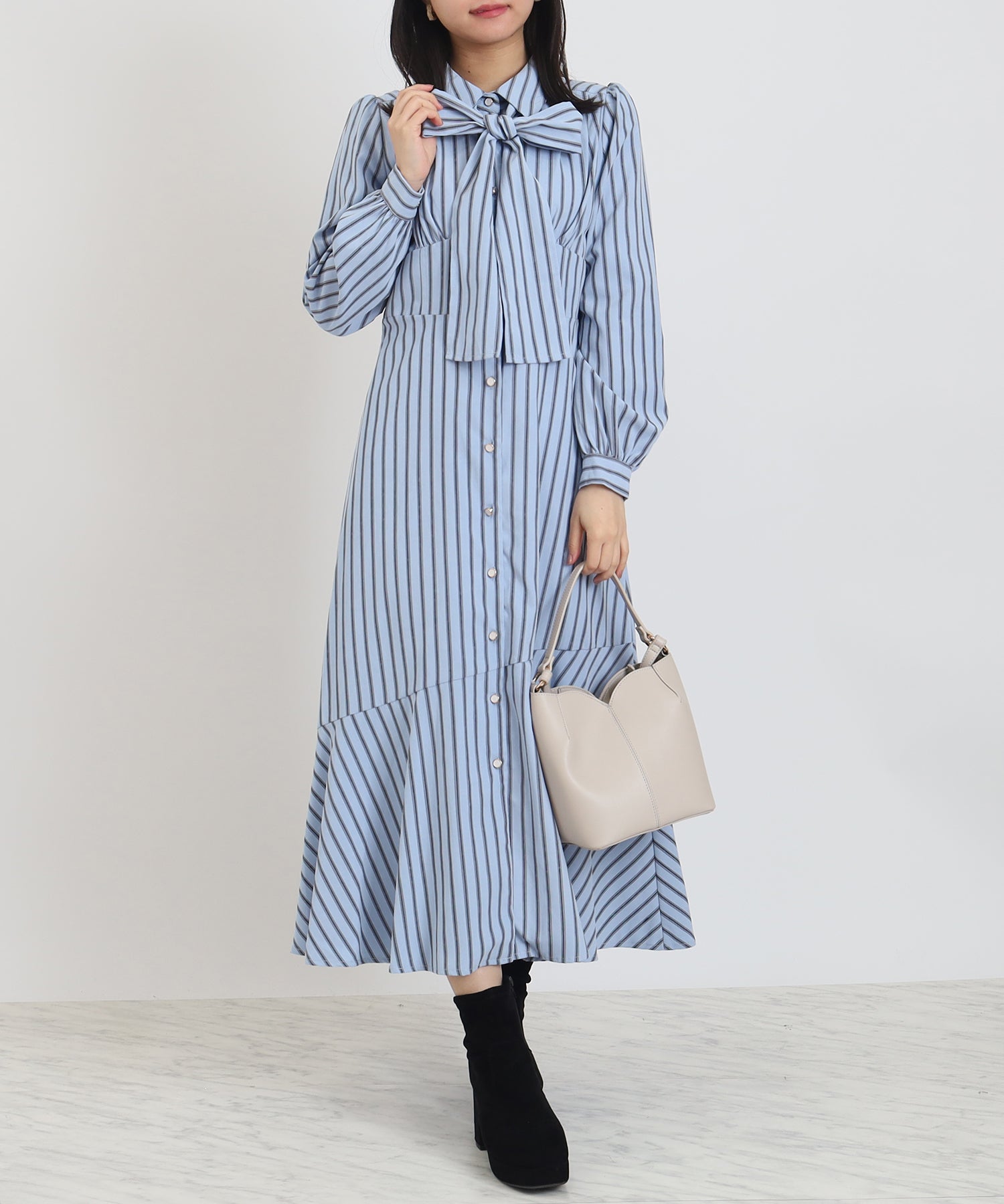 ブルー model:156cm 着用サイズ:M