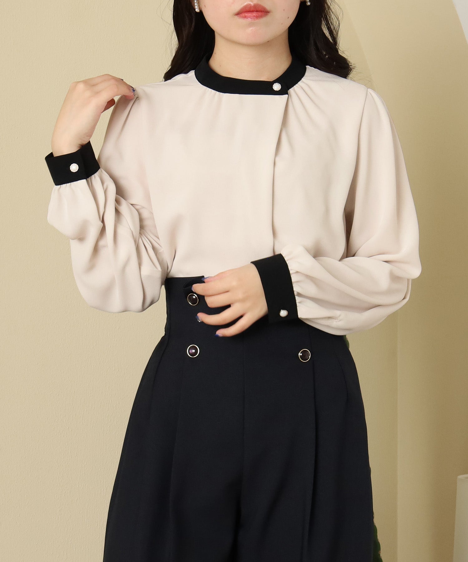 ベージュ model:156cm/骨格ストレート 着用サイズ:M