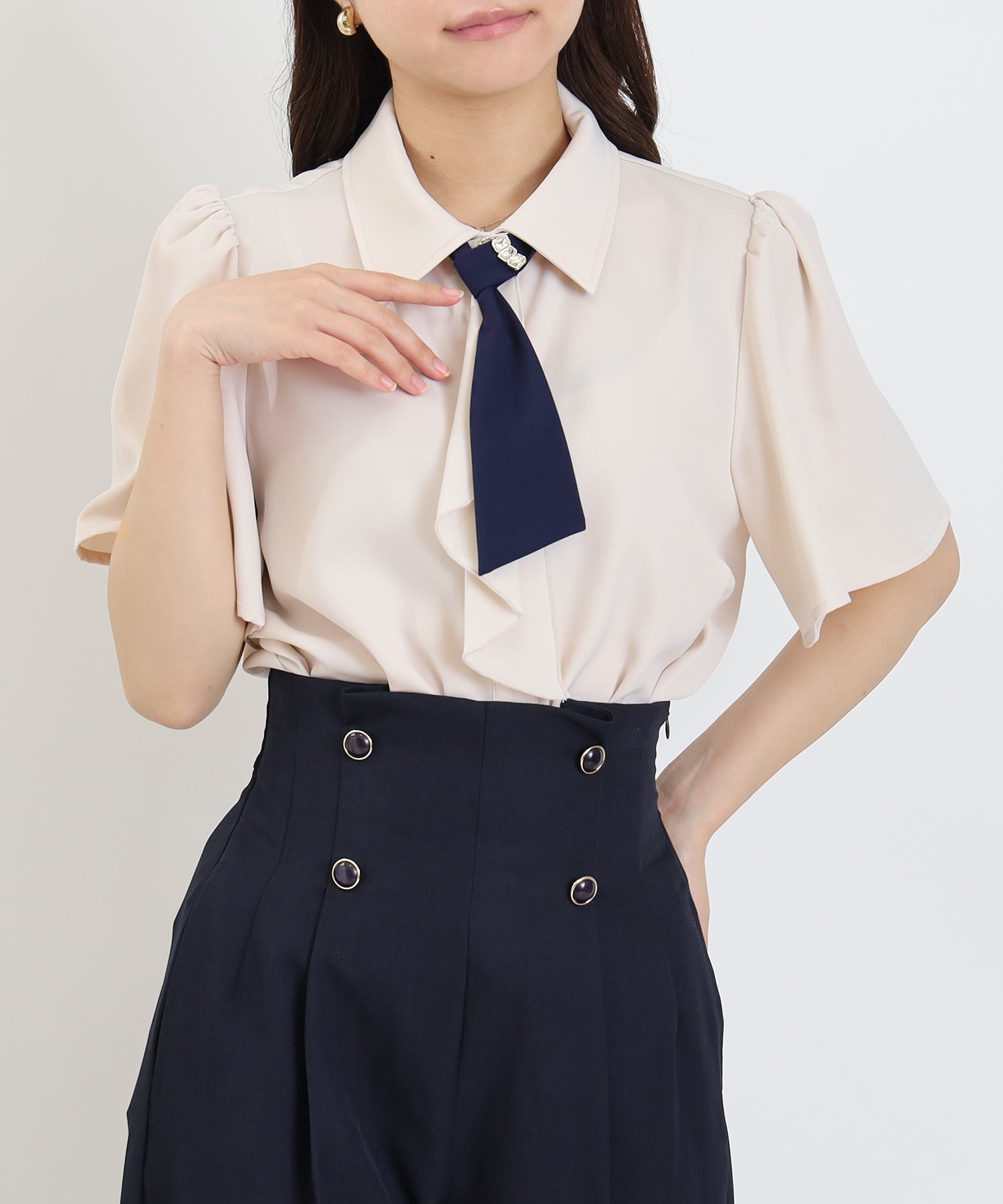 ピンクベージュ model:156cm 着用サイズ:M
