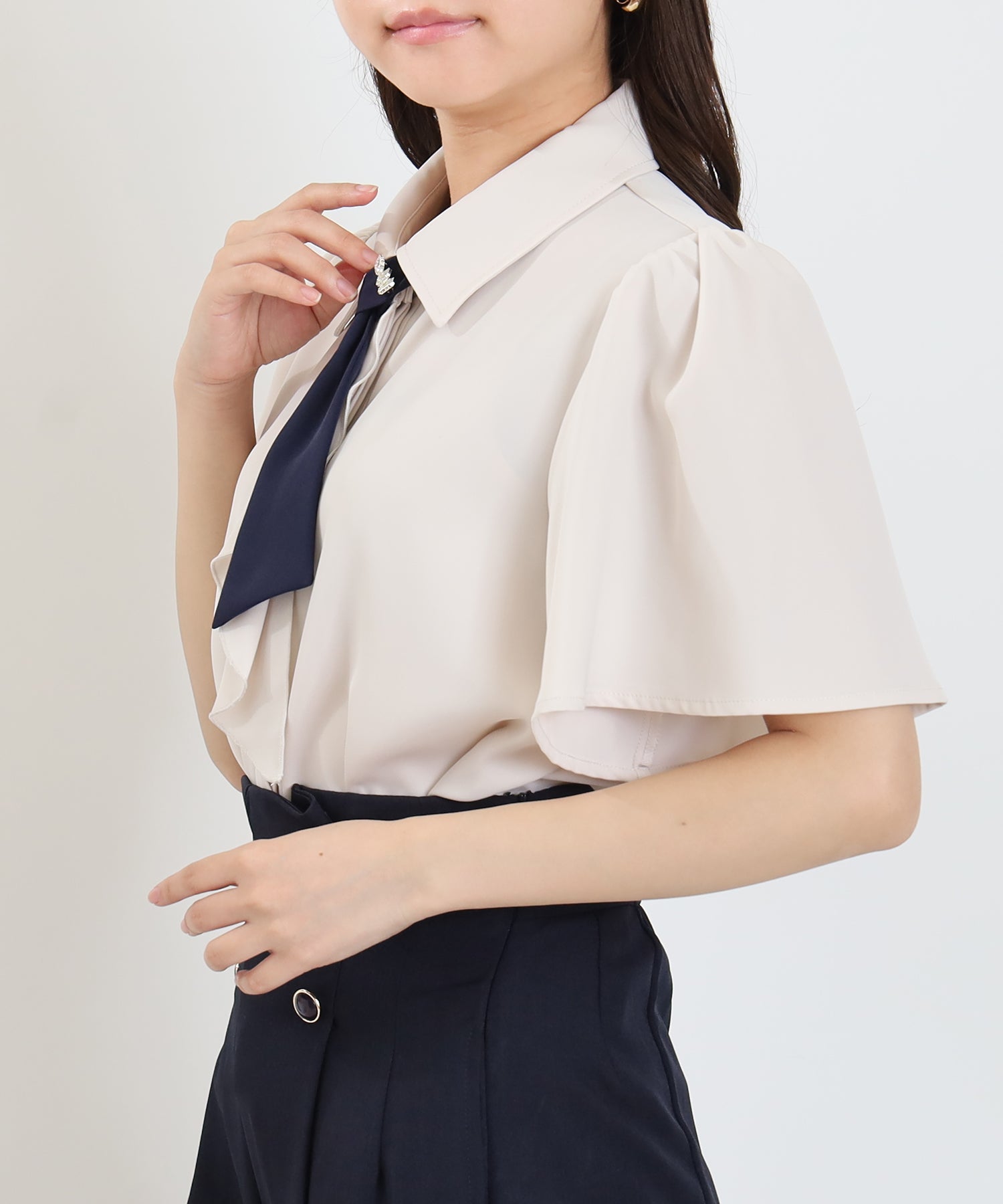 ピンクベージュ model:156cm 着用サイズ:M