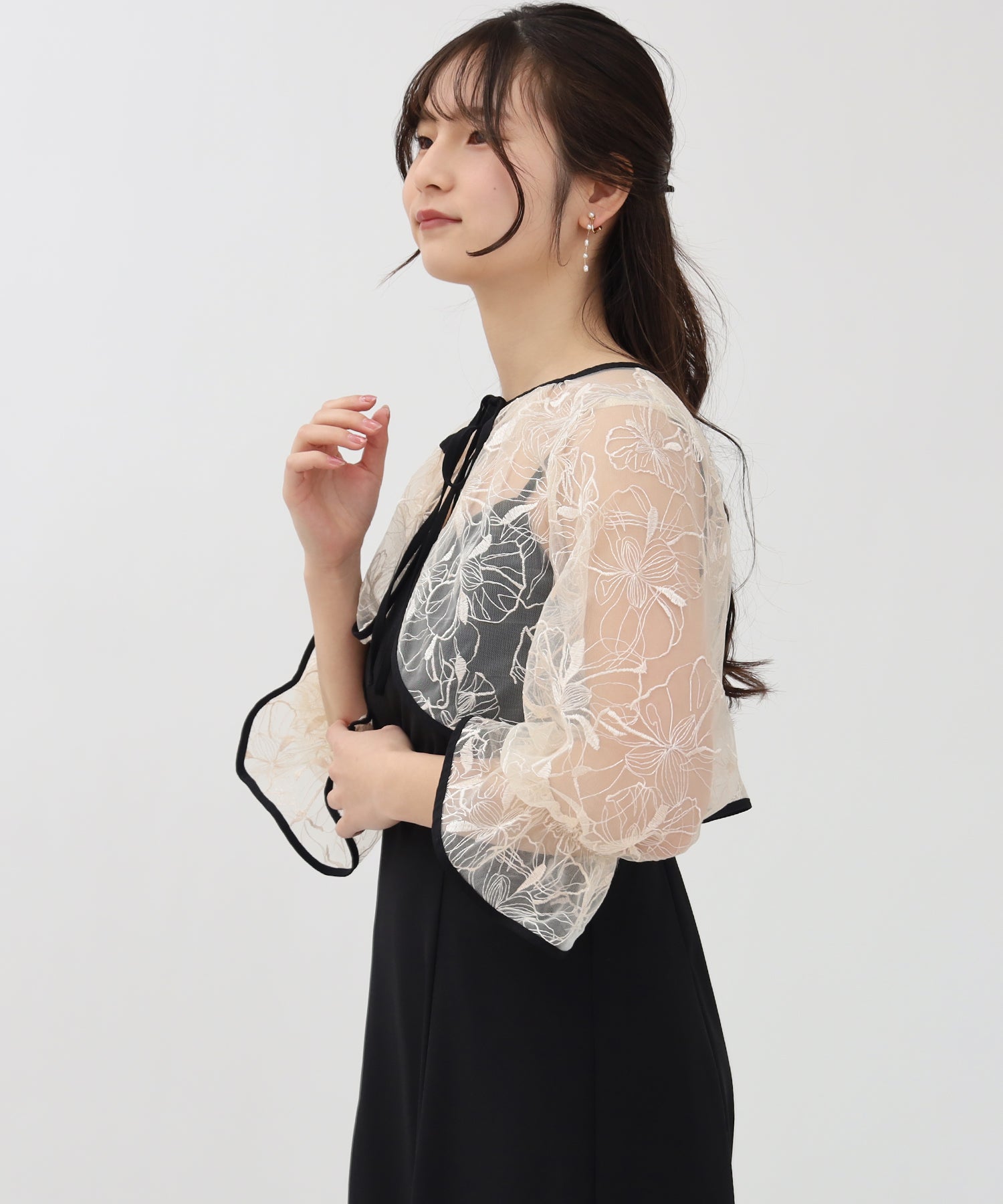 ベージュ model:160 着用サイズ:M