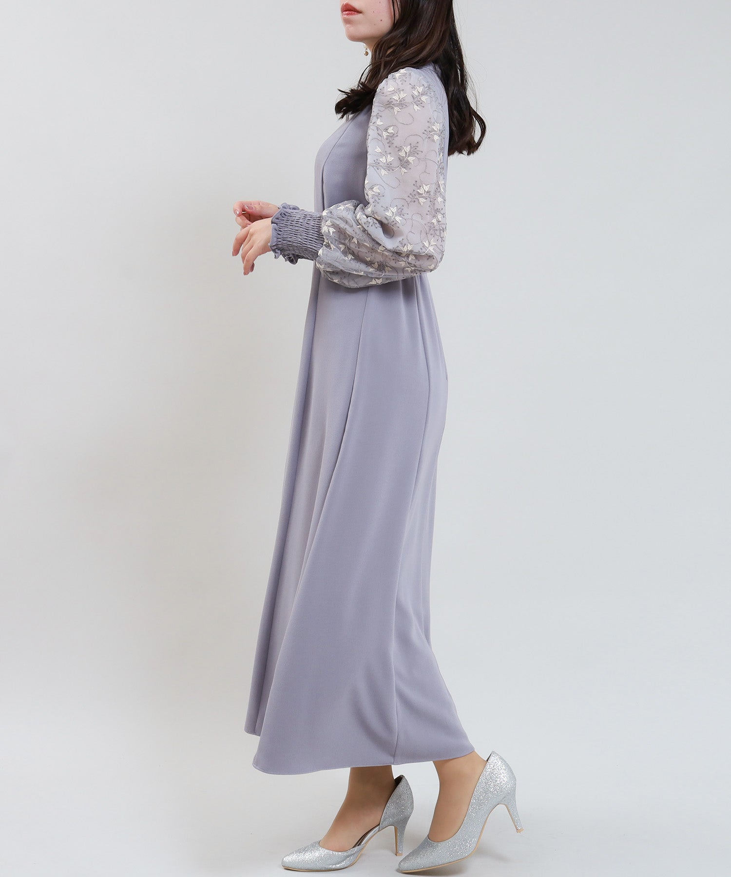 ダスティーブルー model:156cm/骨格ストレート 着用サイズ:M