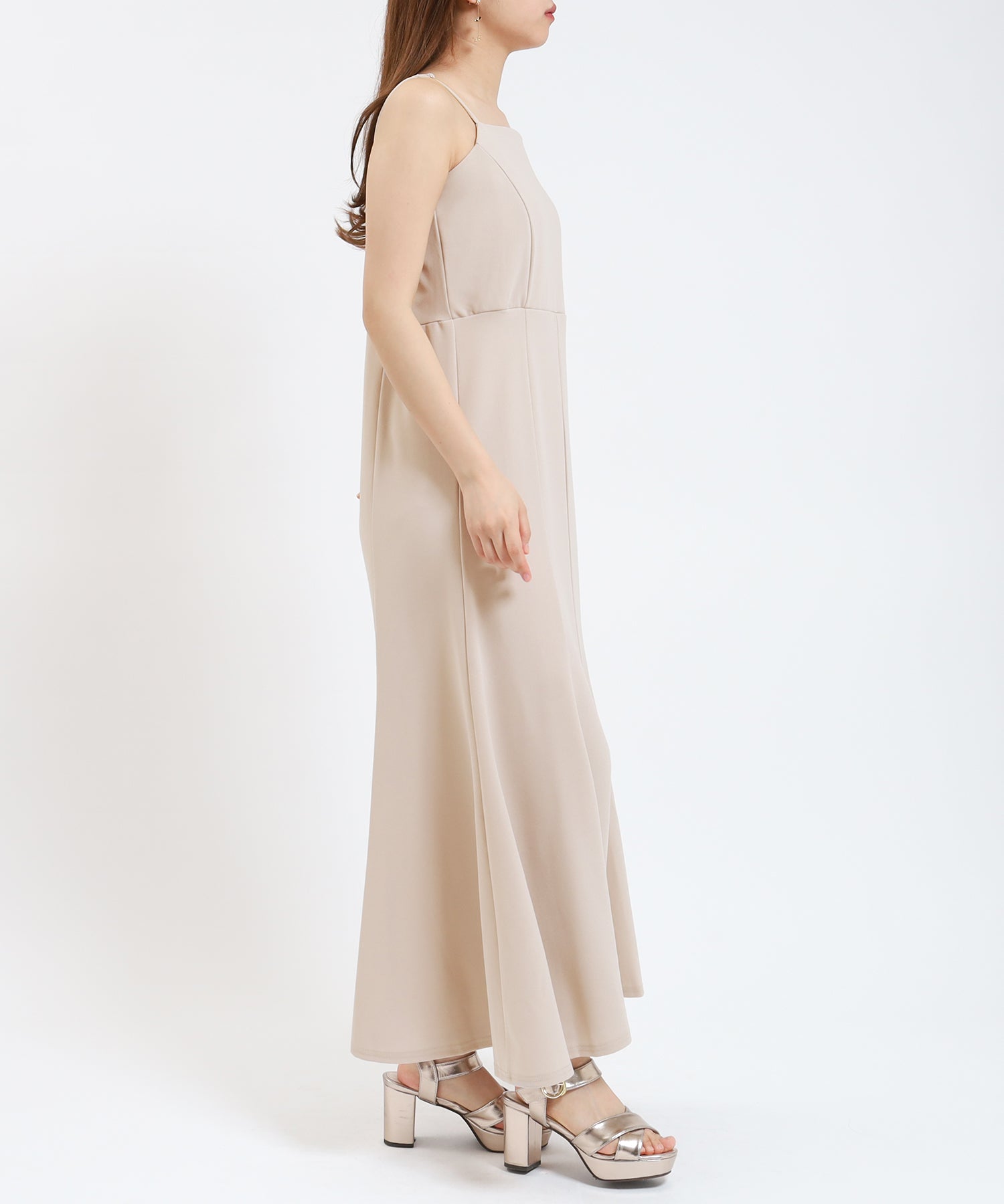 ベージュ 155cm/骨格ウェーブ 着用サイズ:M