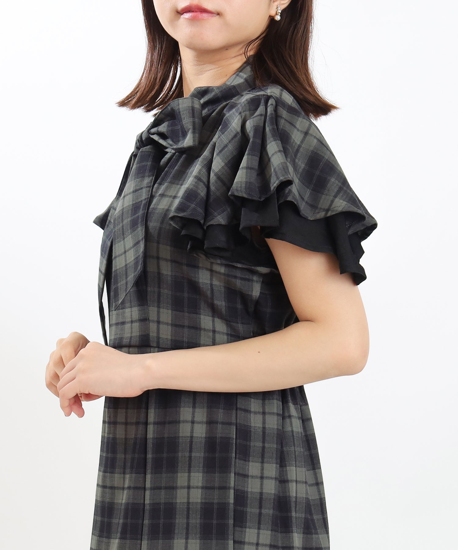 チャコール model:156 着用サイズ:M