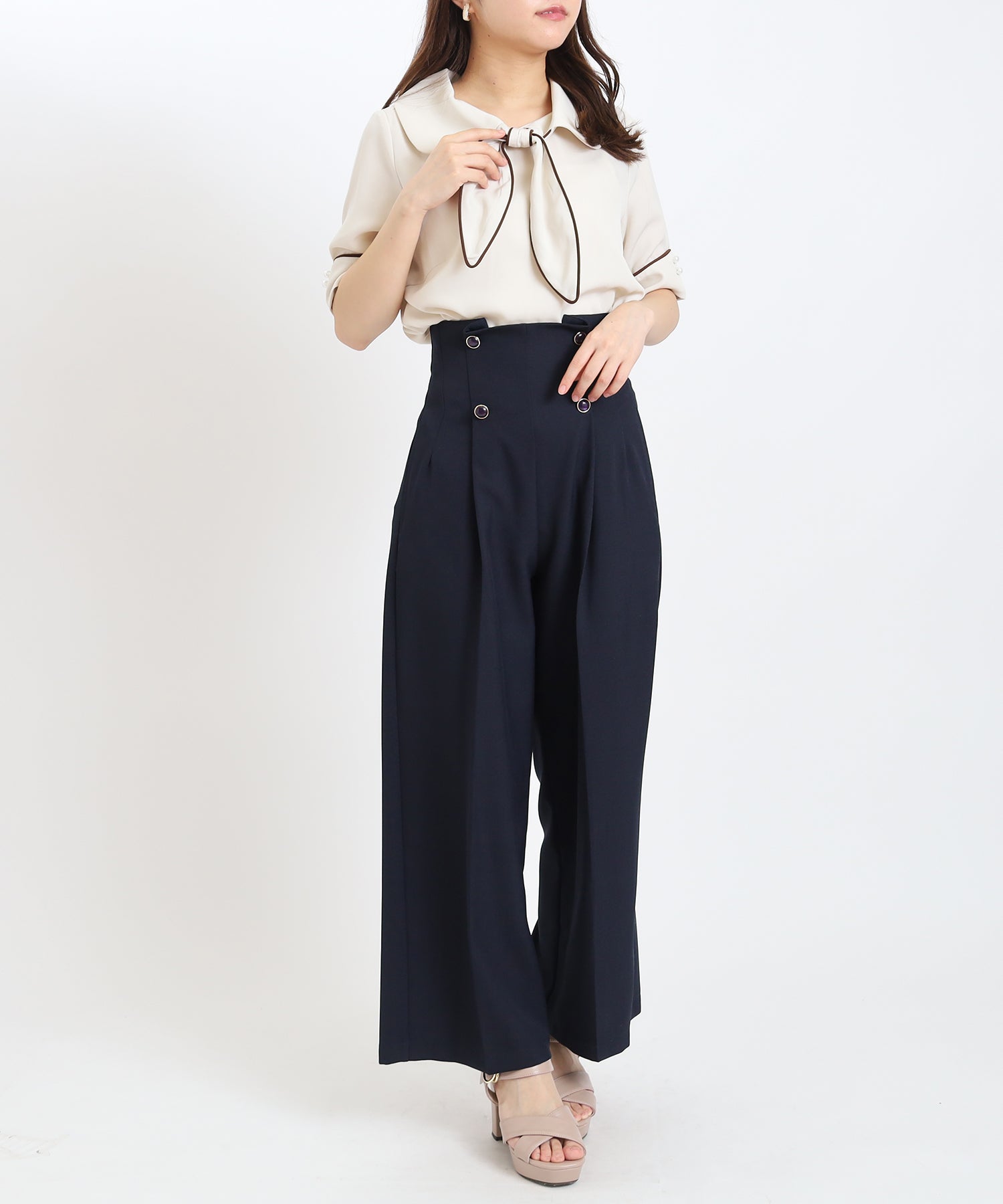 ベージュ model:156cm 着用サイズ:M