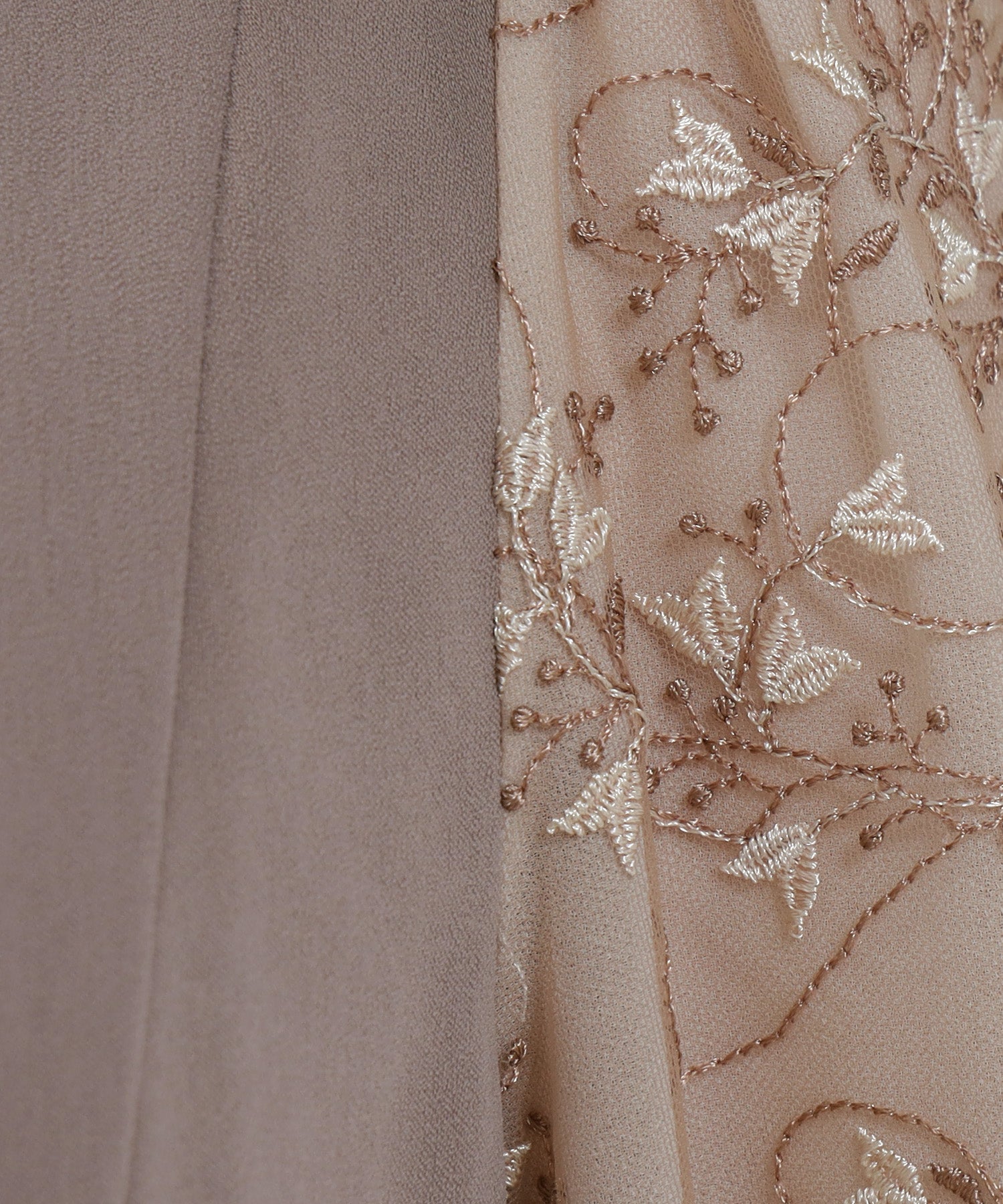 ディティール(ベージュ)