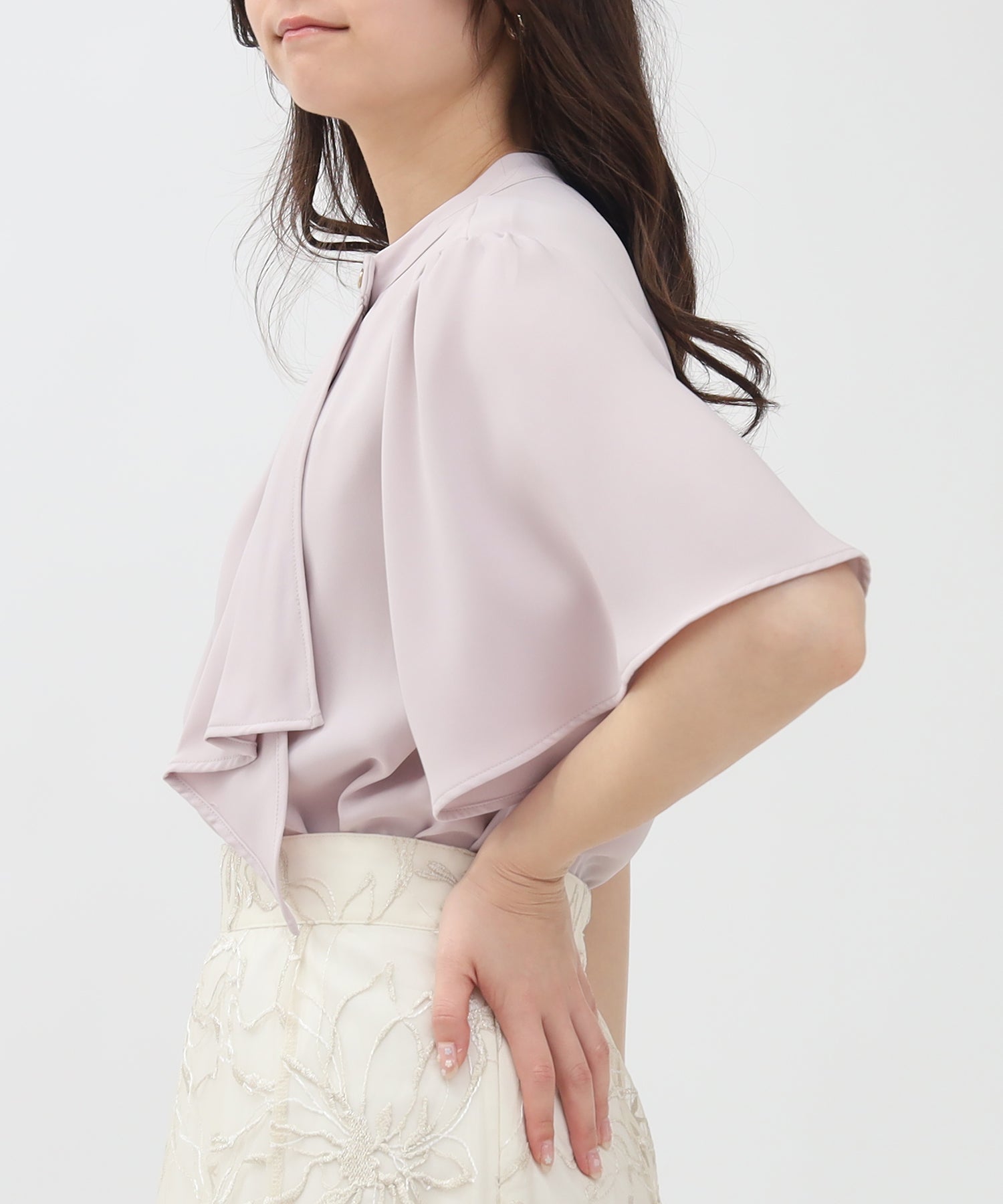 ピンクベージュ model:160 着用サイズ:M