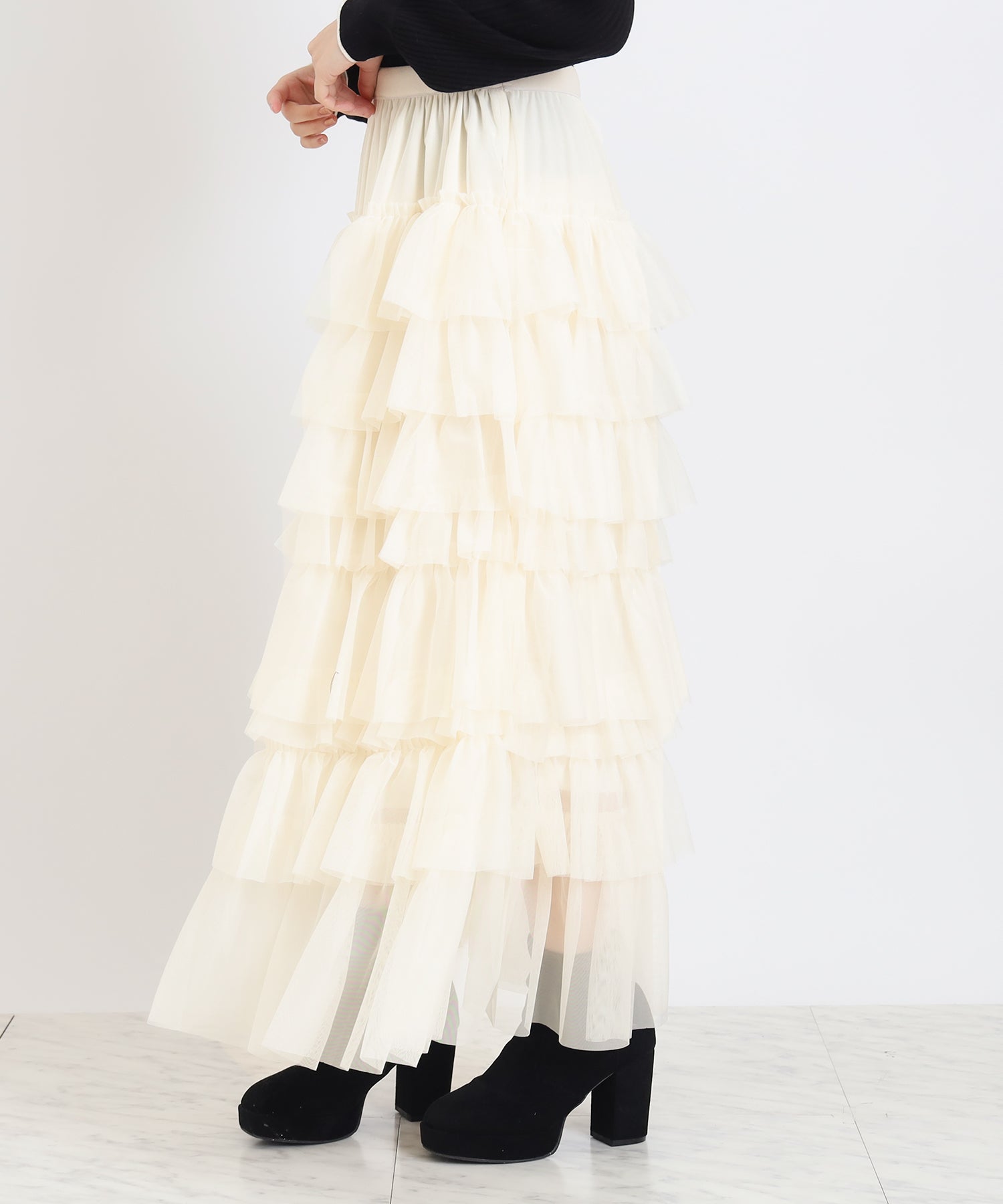 アイボリー model:156 着用サイズ:M