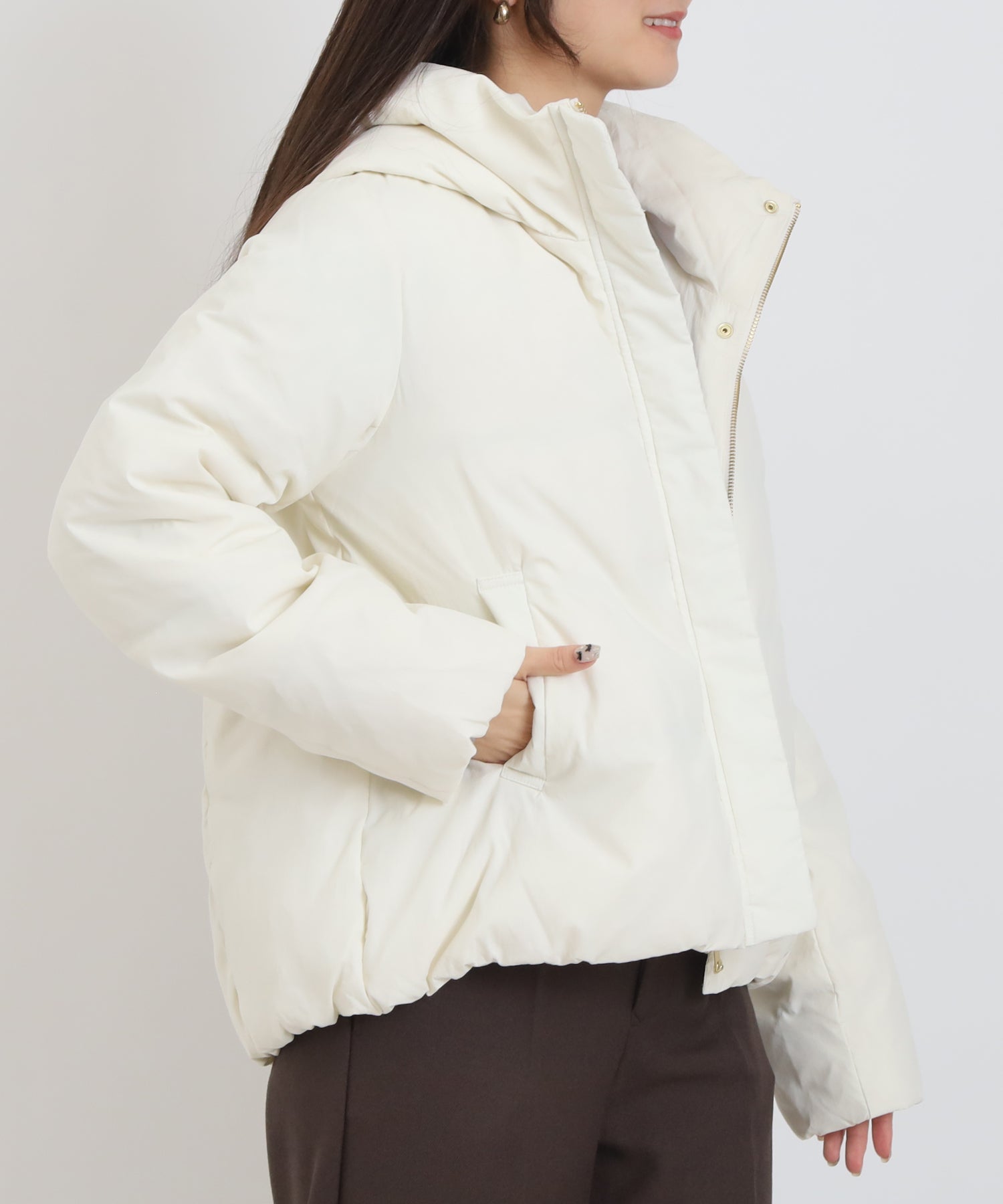 ベージュ model:160 着用サイズ:M