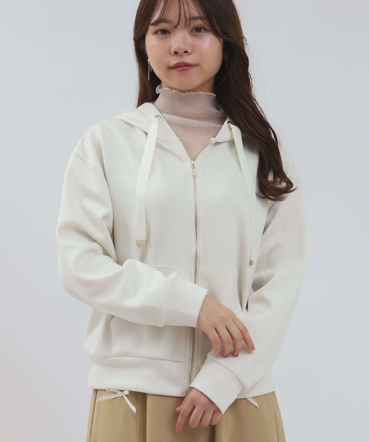 ホワイト model:155 着用サイズ:M