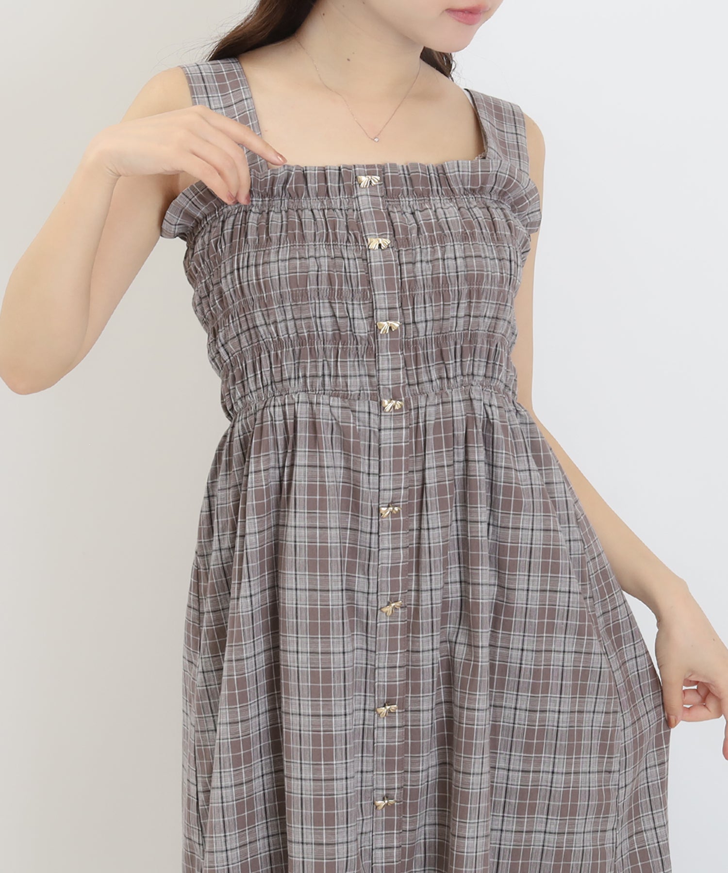 グレージュ model:156 着用サイズ:M