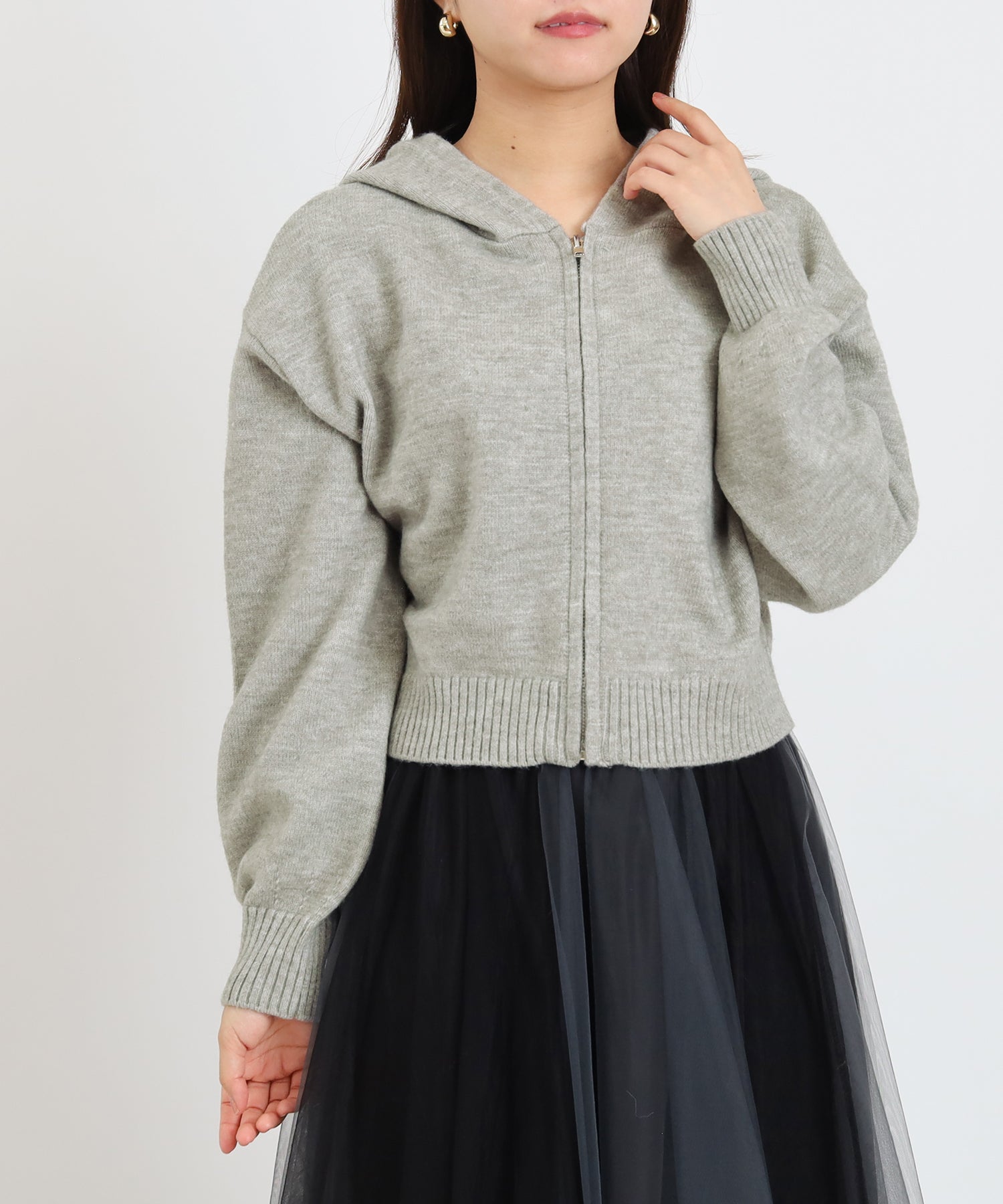 ライトグレー model:156 着用サイズ:M