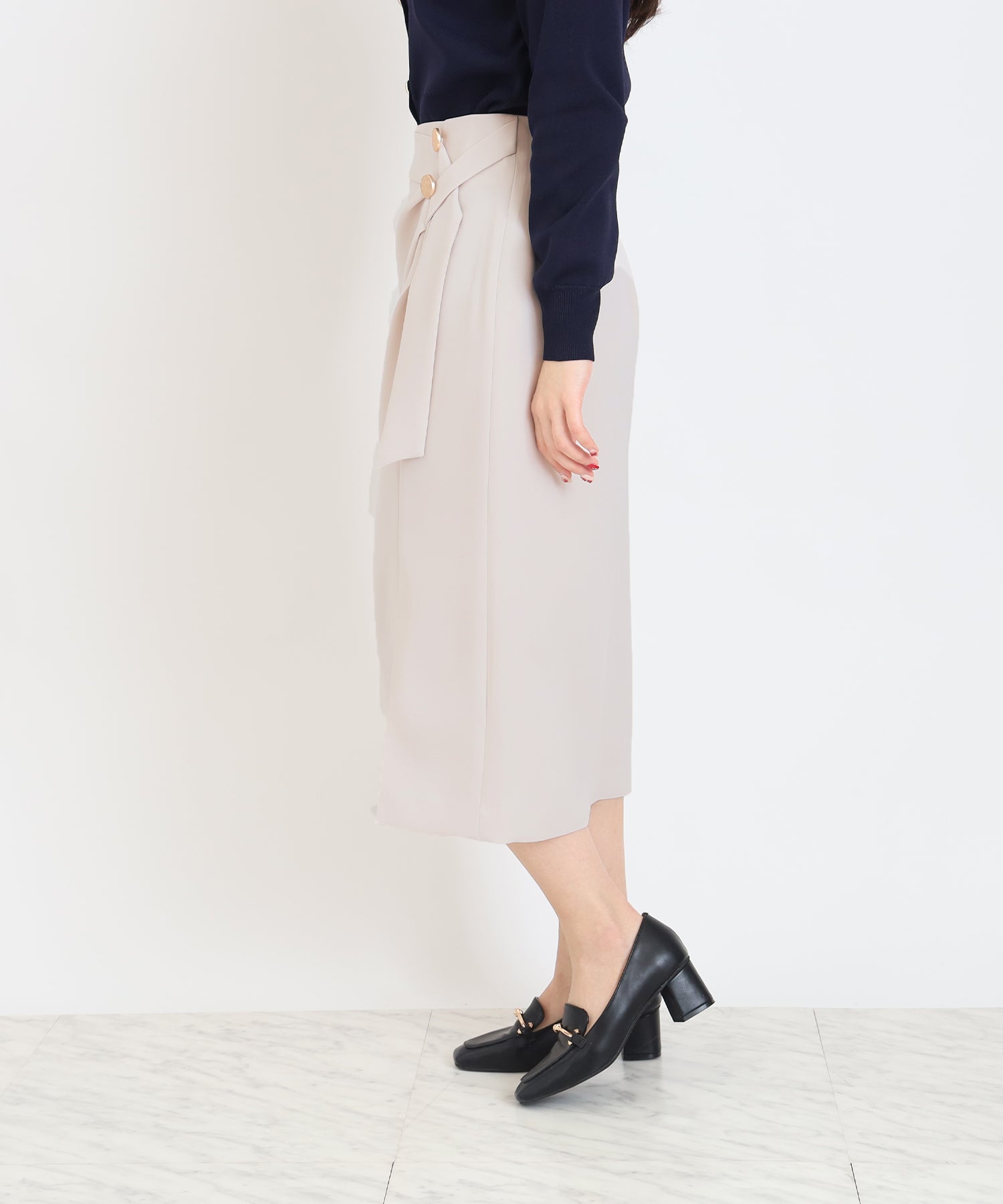 ベージュ model:160 着用サイズ:M