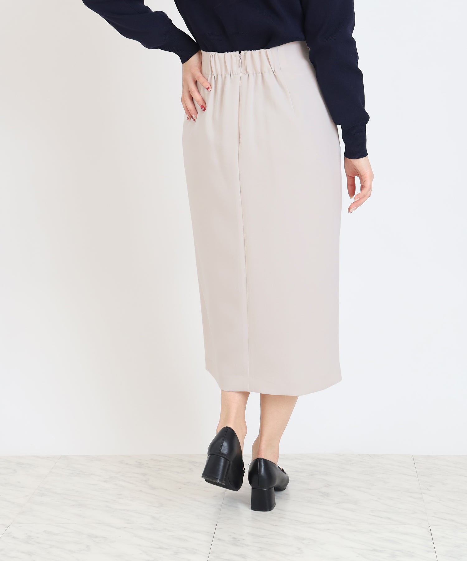 ベージュ model:160 着用サイズ:M