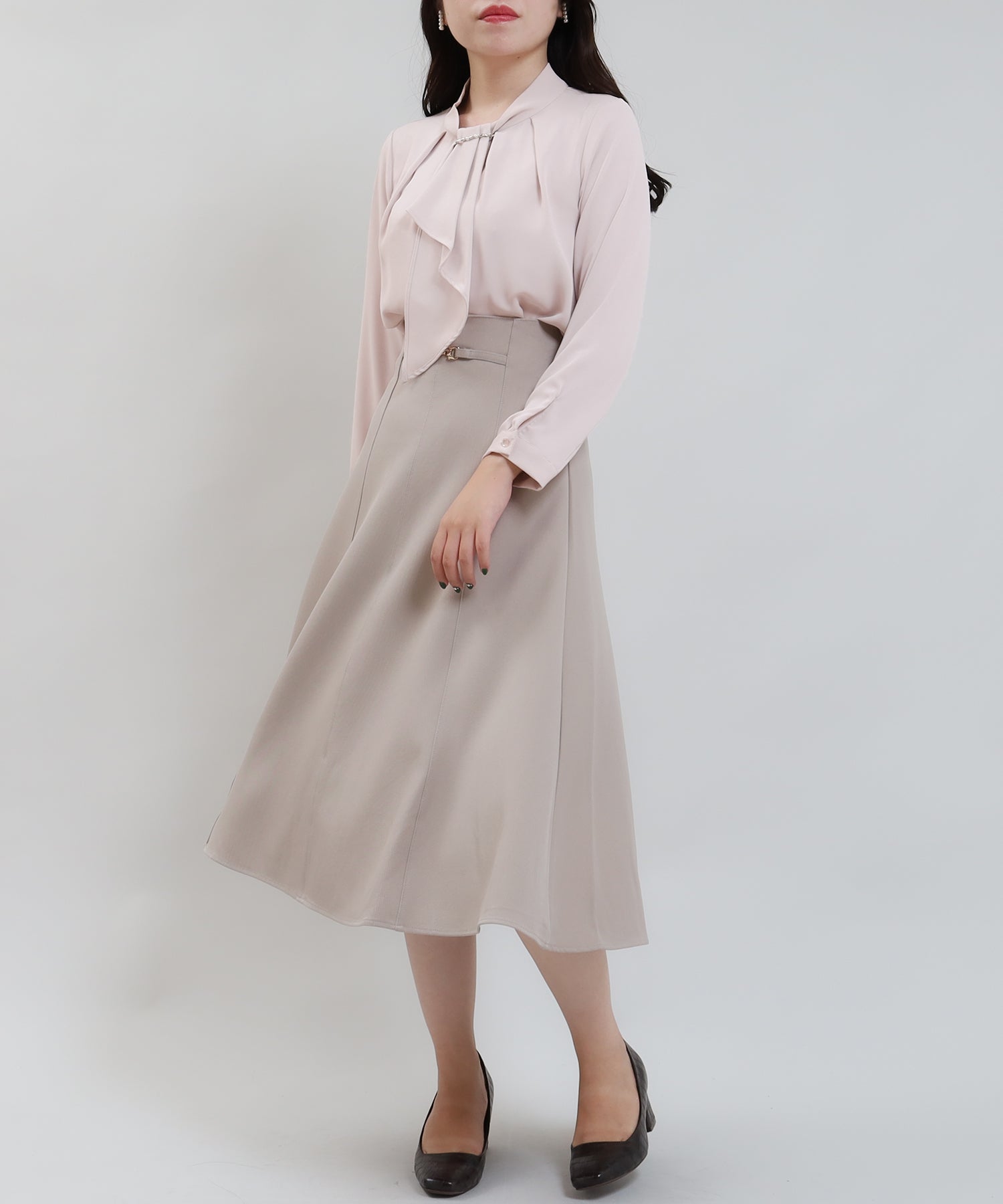 ピンクベージュ model:156 着用サイズ:S