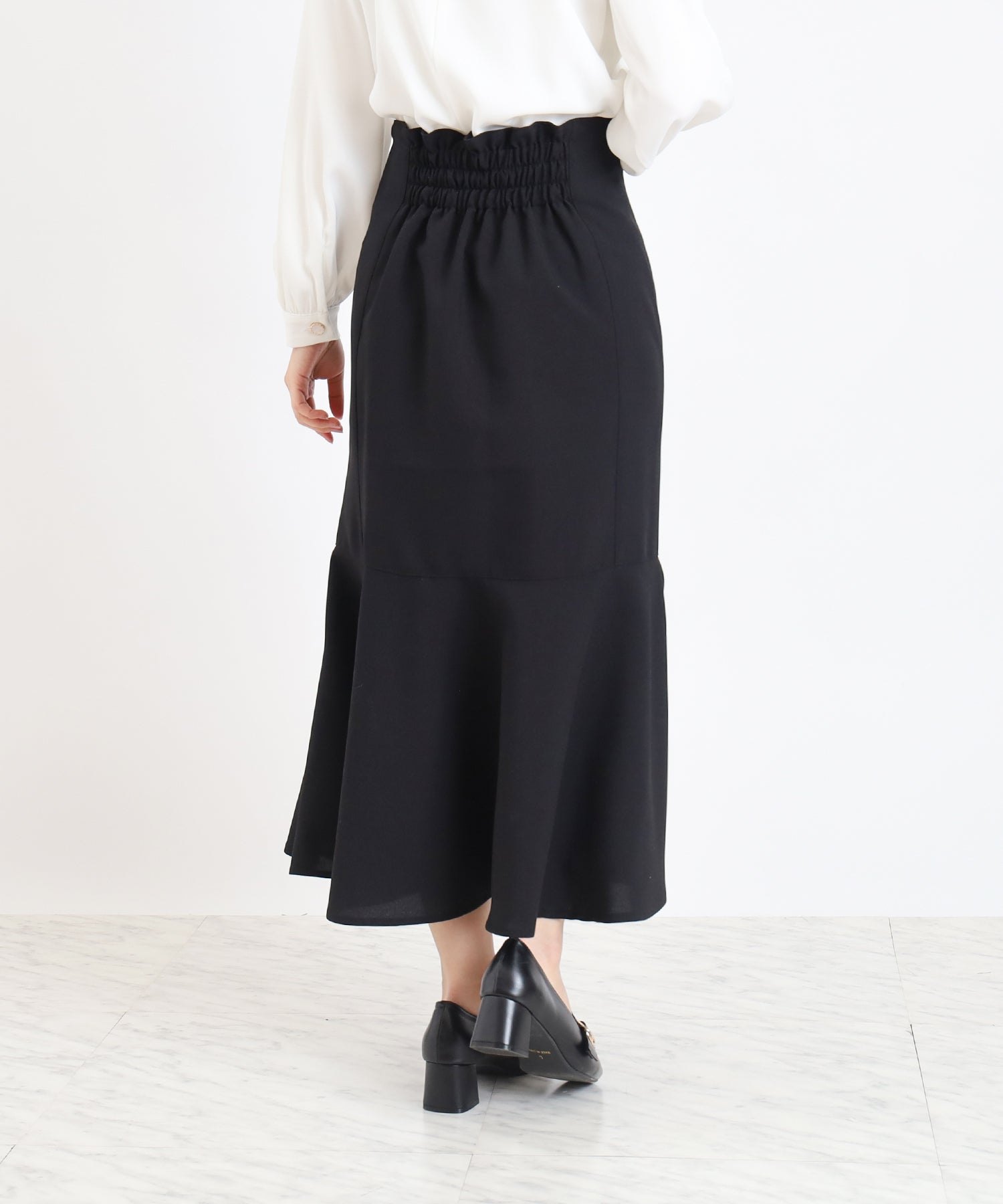 ブラック model:156 着用サイズ:S