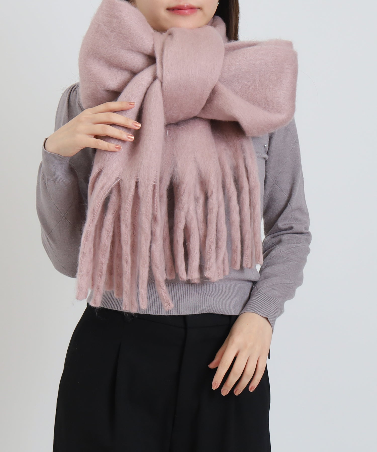 ピンクベージュ