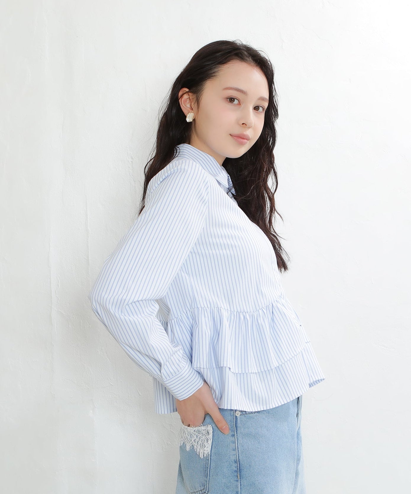 ホワイト×ブルー model:171 着用サイズ:M