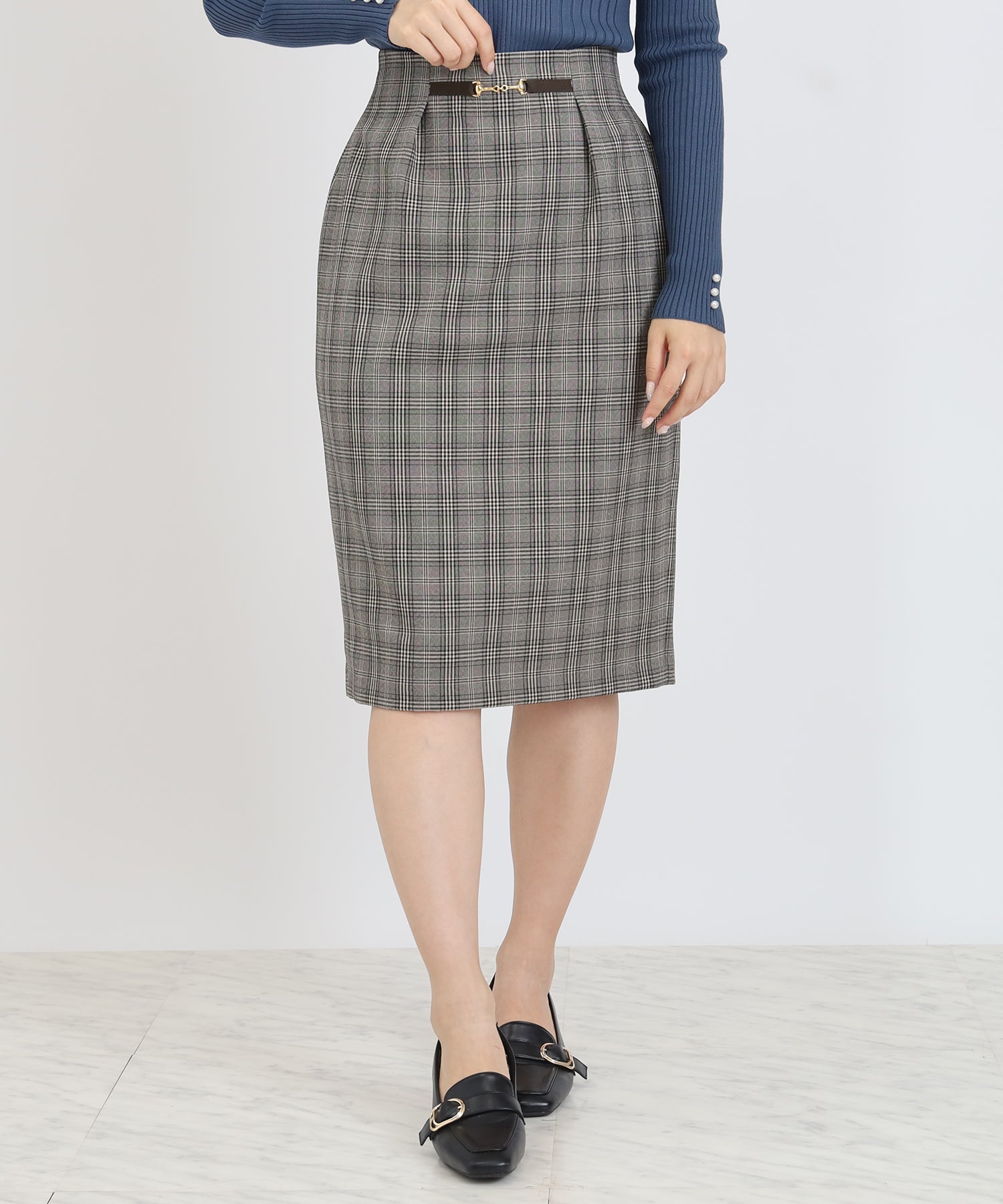 ビット付きチェックタイトスカート