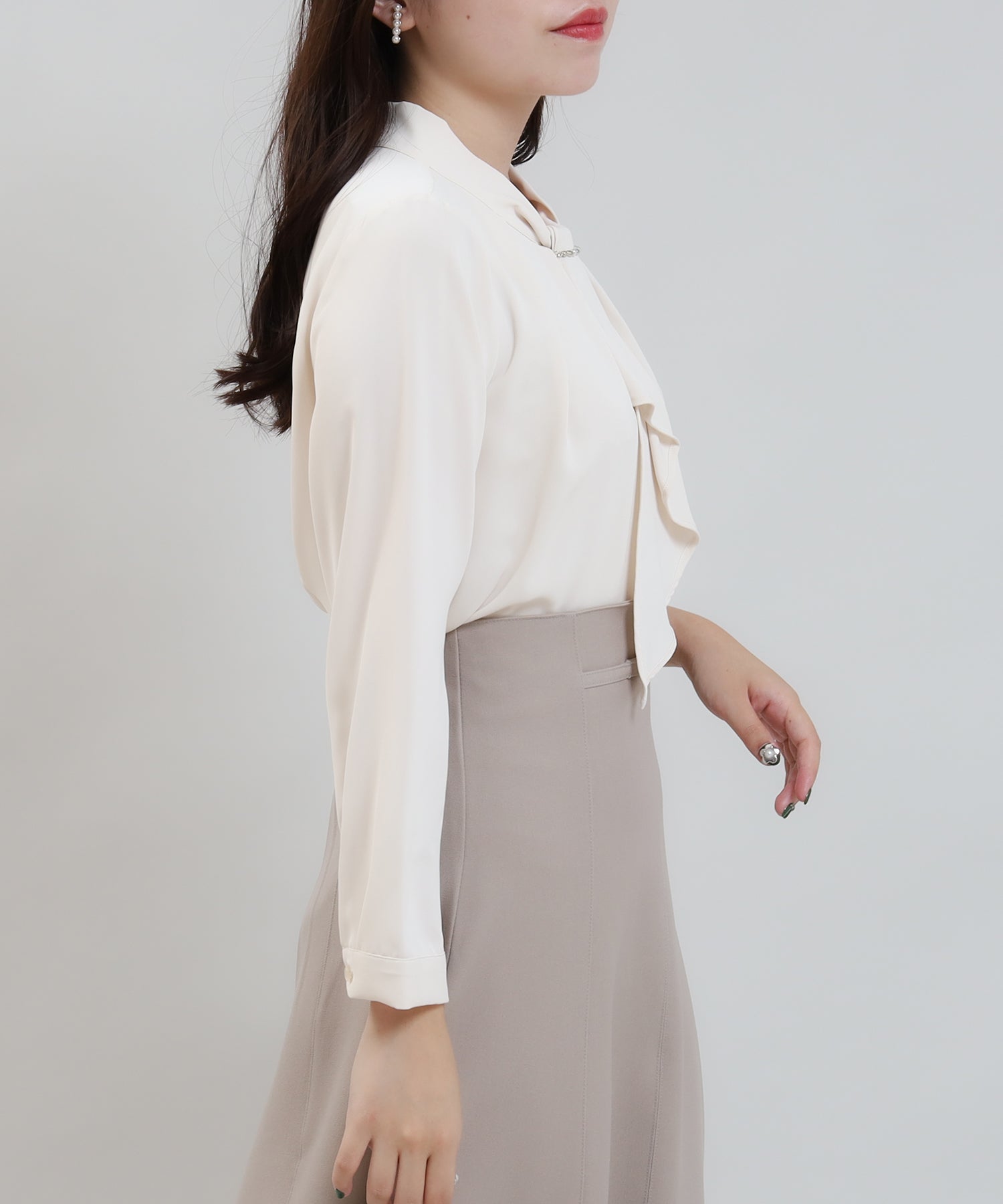 ベージュ model:156 着用サイズ:S