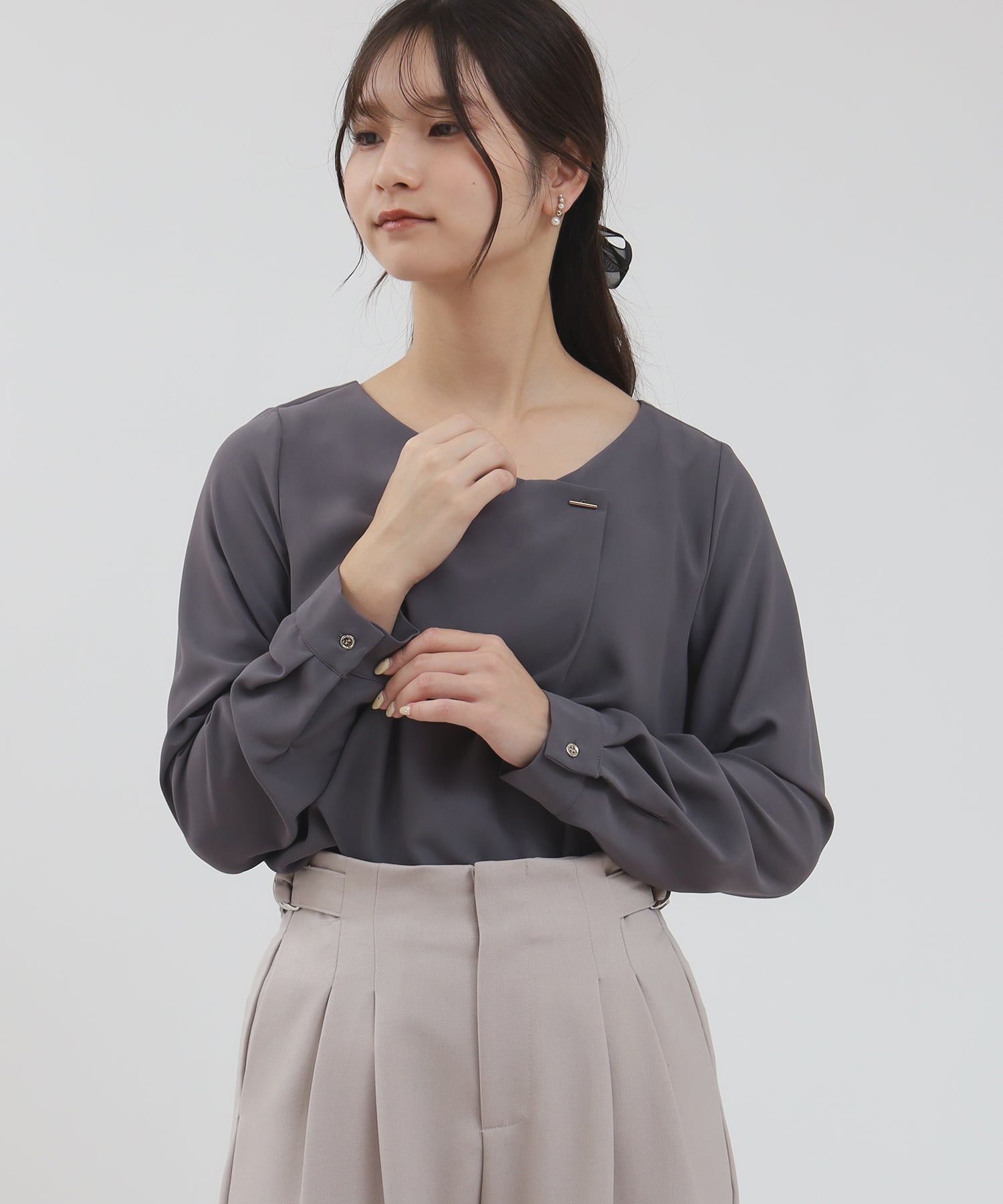 チャコール model:160 着用サイズ:M