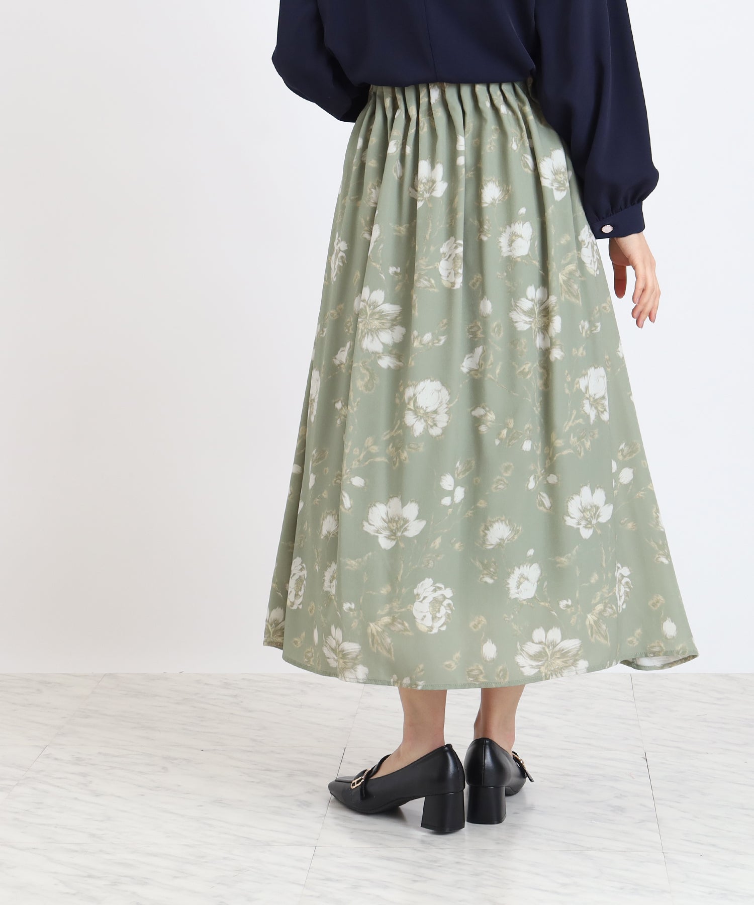 グリーン model:156 着用サイズ:M