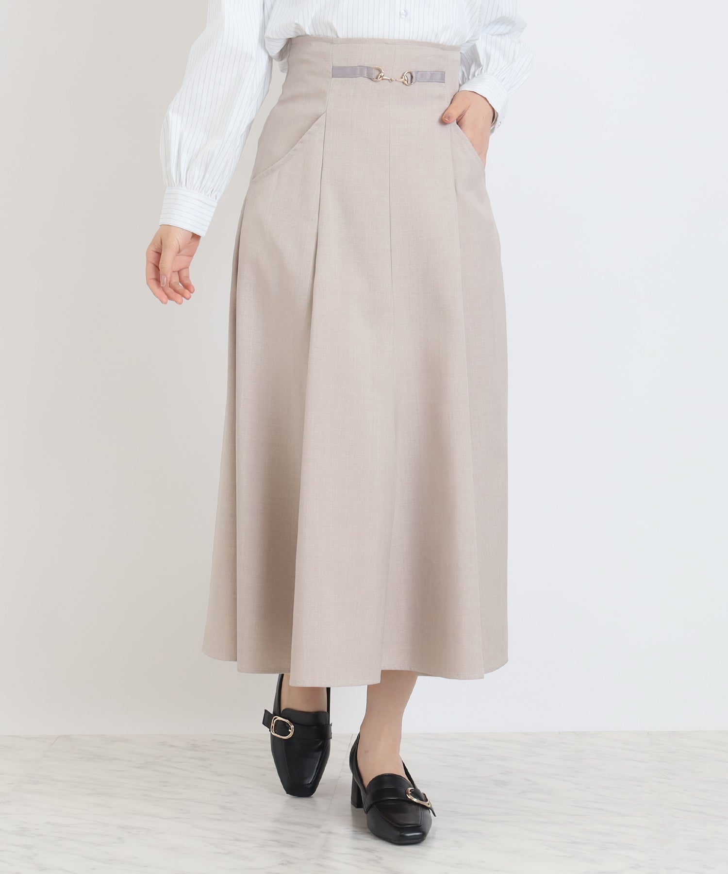 グレージュ model:160 着用サイズ:M