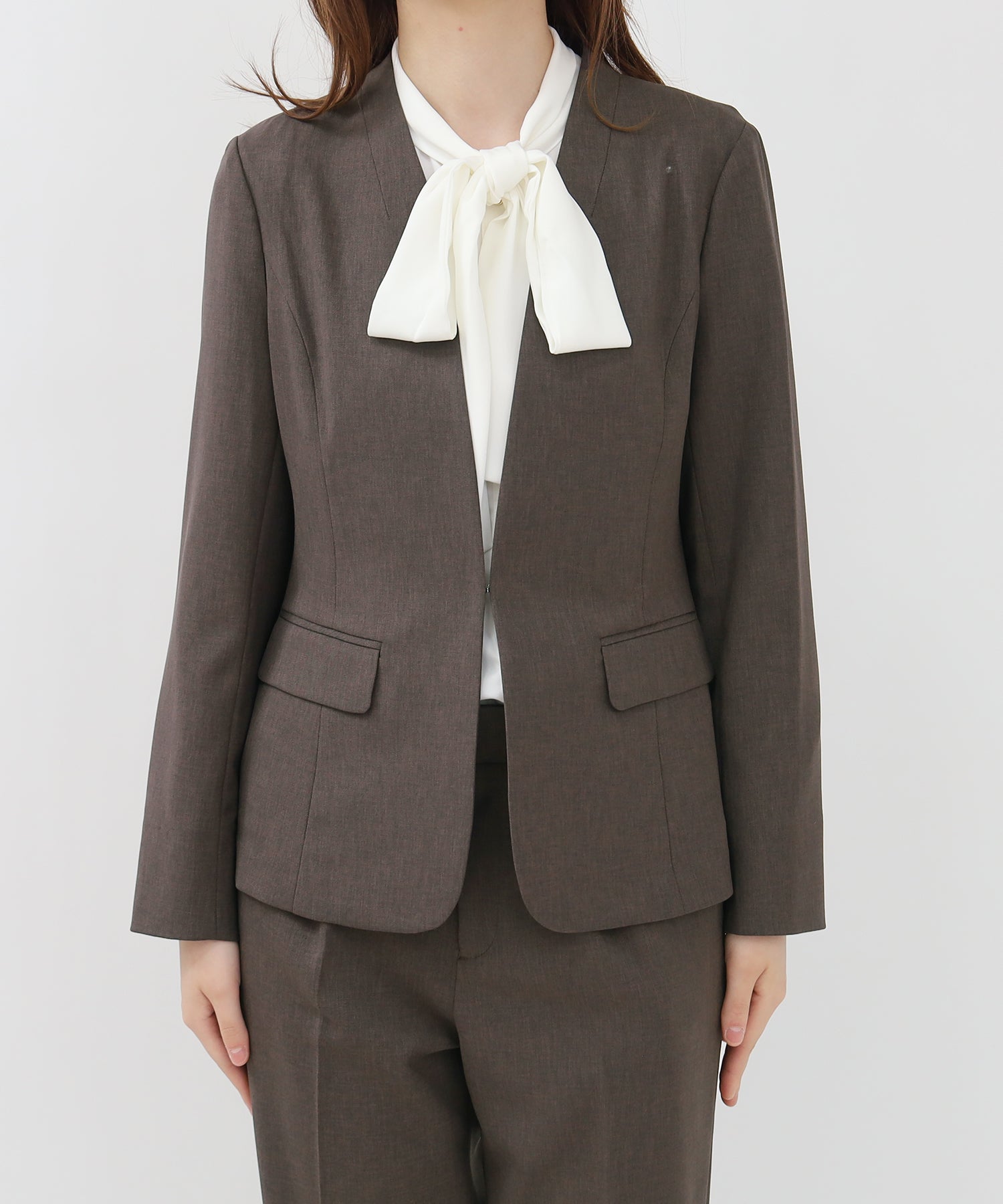 ディテール(前)