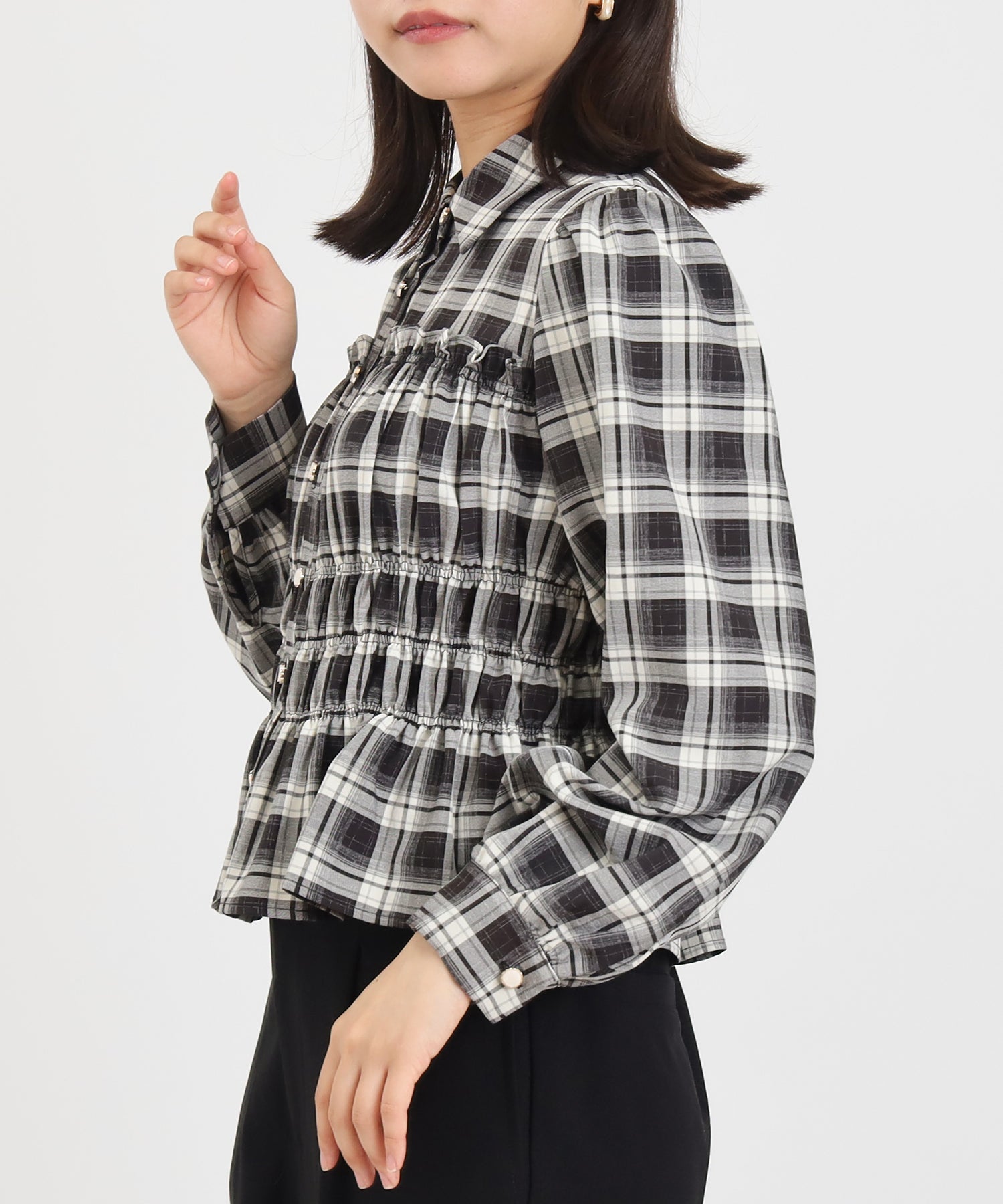 ブラック(チェック) model:156 着用サイズ:M
