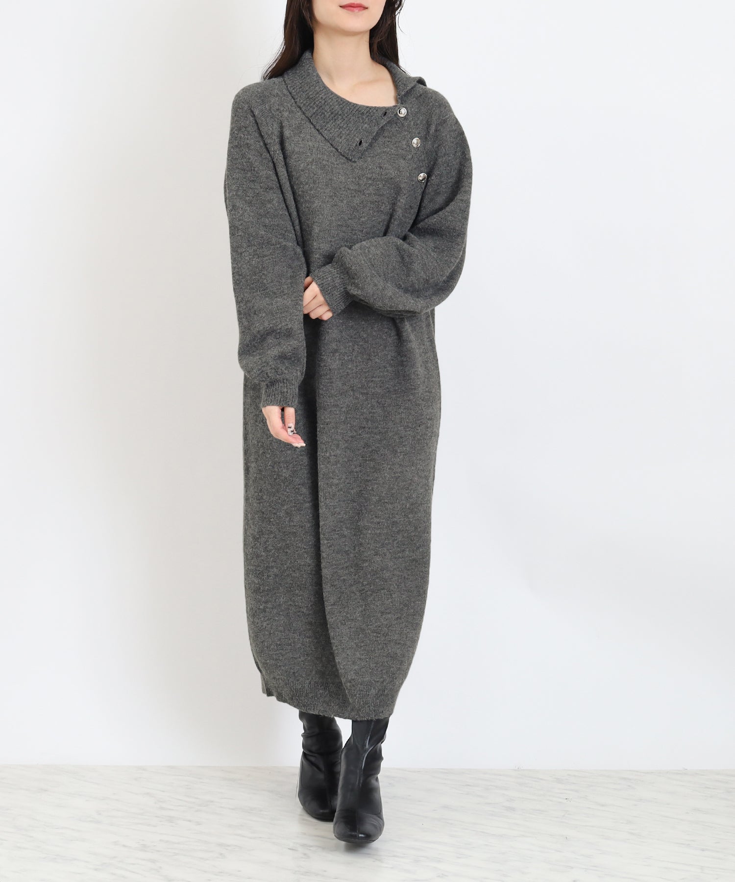 チャコール model:160 着用サイズ:M