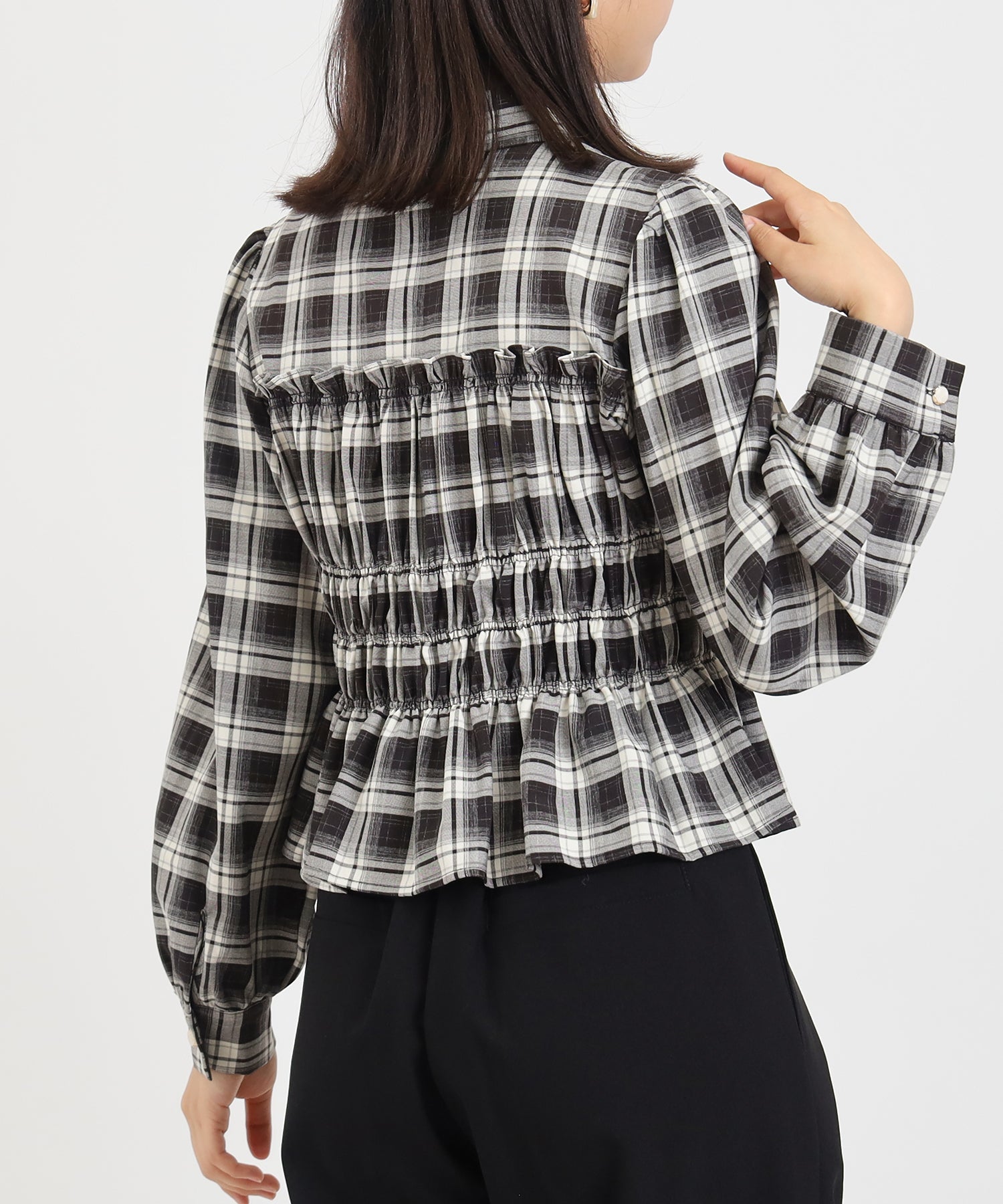 ブラック(チェック) model:156 着用サイズ:M