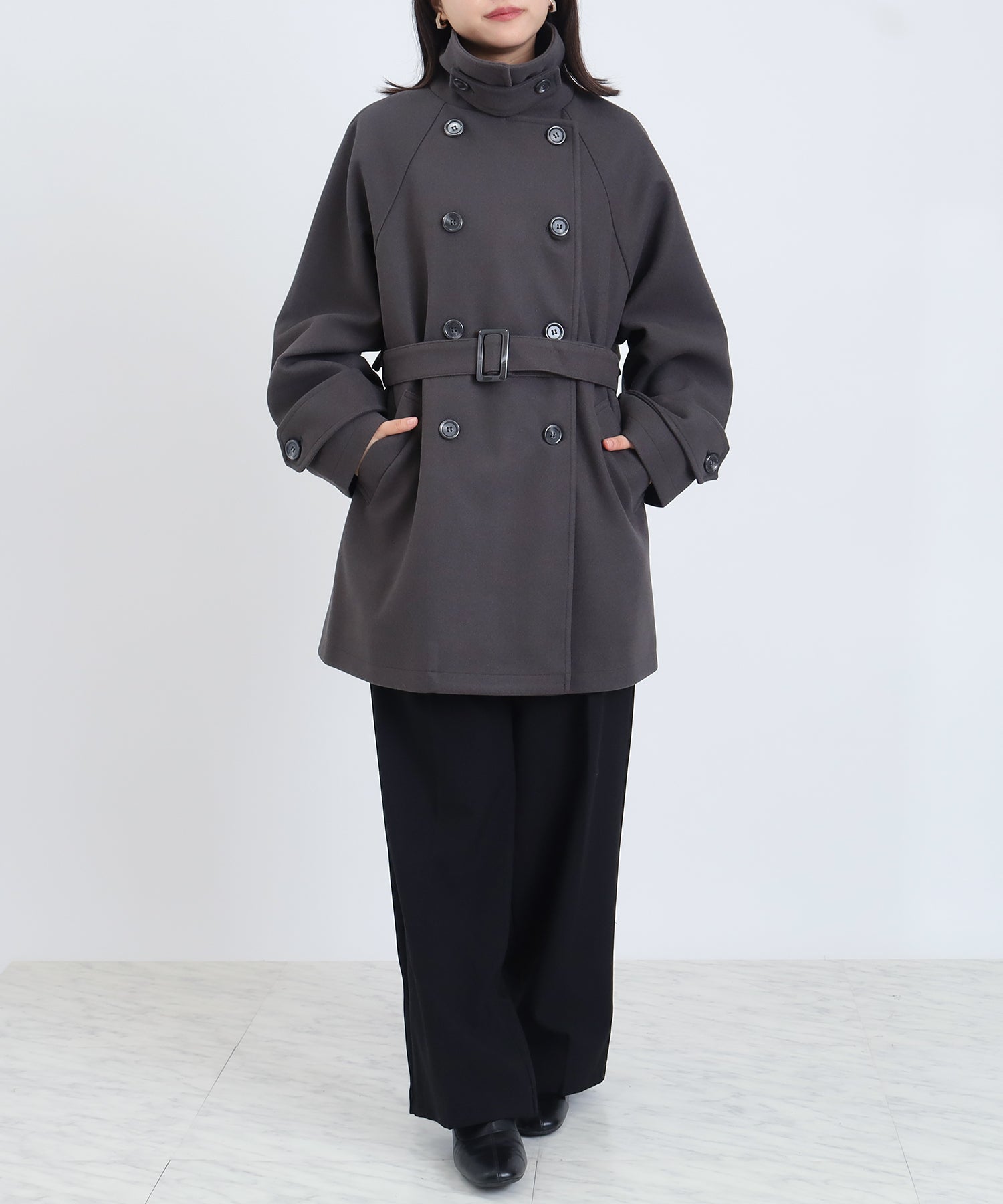 チャコール model:156 着用サイズ:M