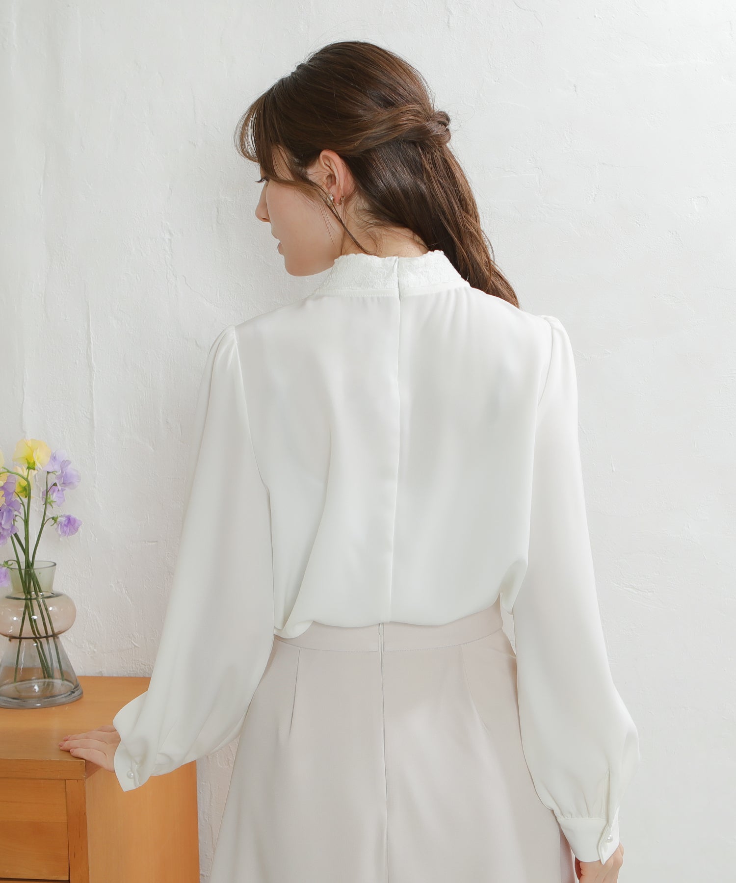 ホワイト MODEL:163㎝ 着用サイズ:M