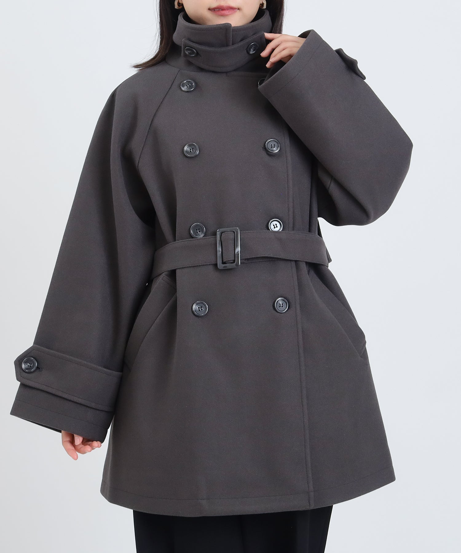 チャコール model:156 着用サイズ:M