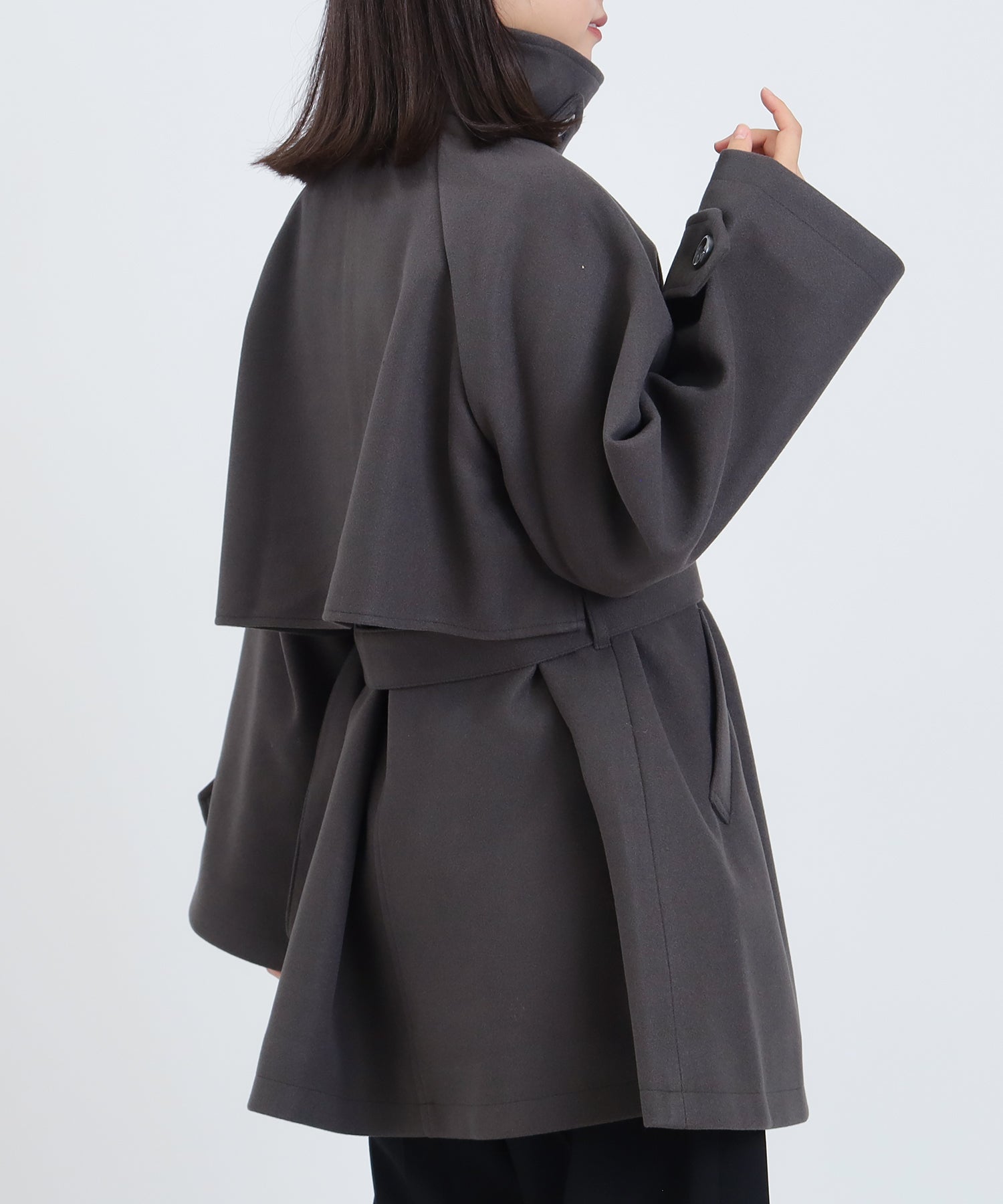 チャコール model:156 着用サイズ:M