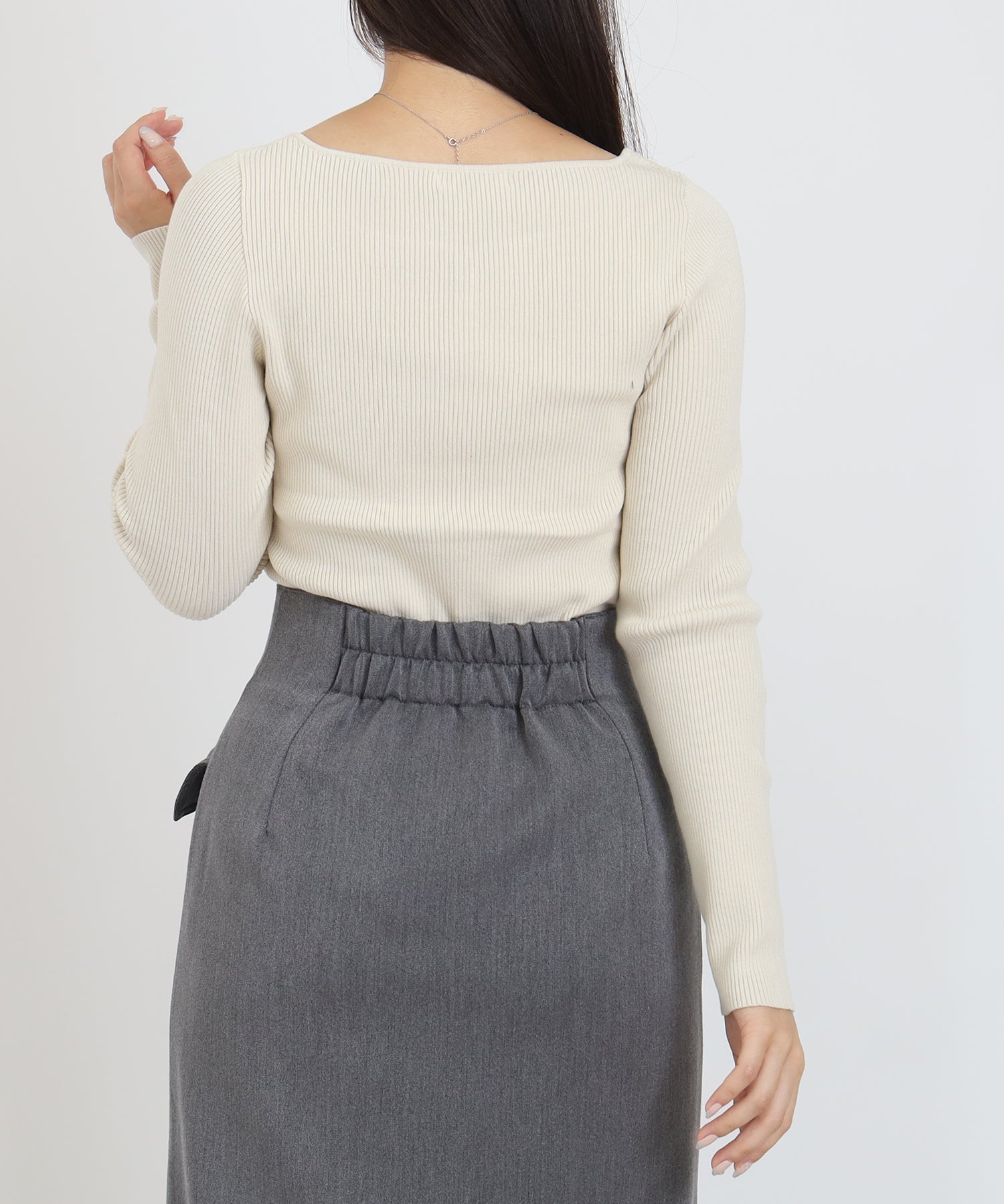 ベージュ model:160 着用サイズ:M