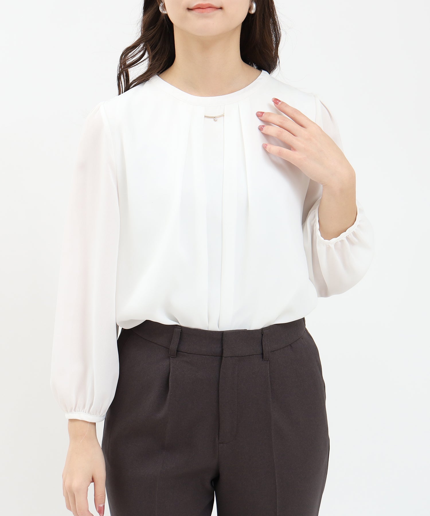 ホワイト model:160cm/骨格ウェーブ 着用サイズ:M