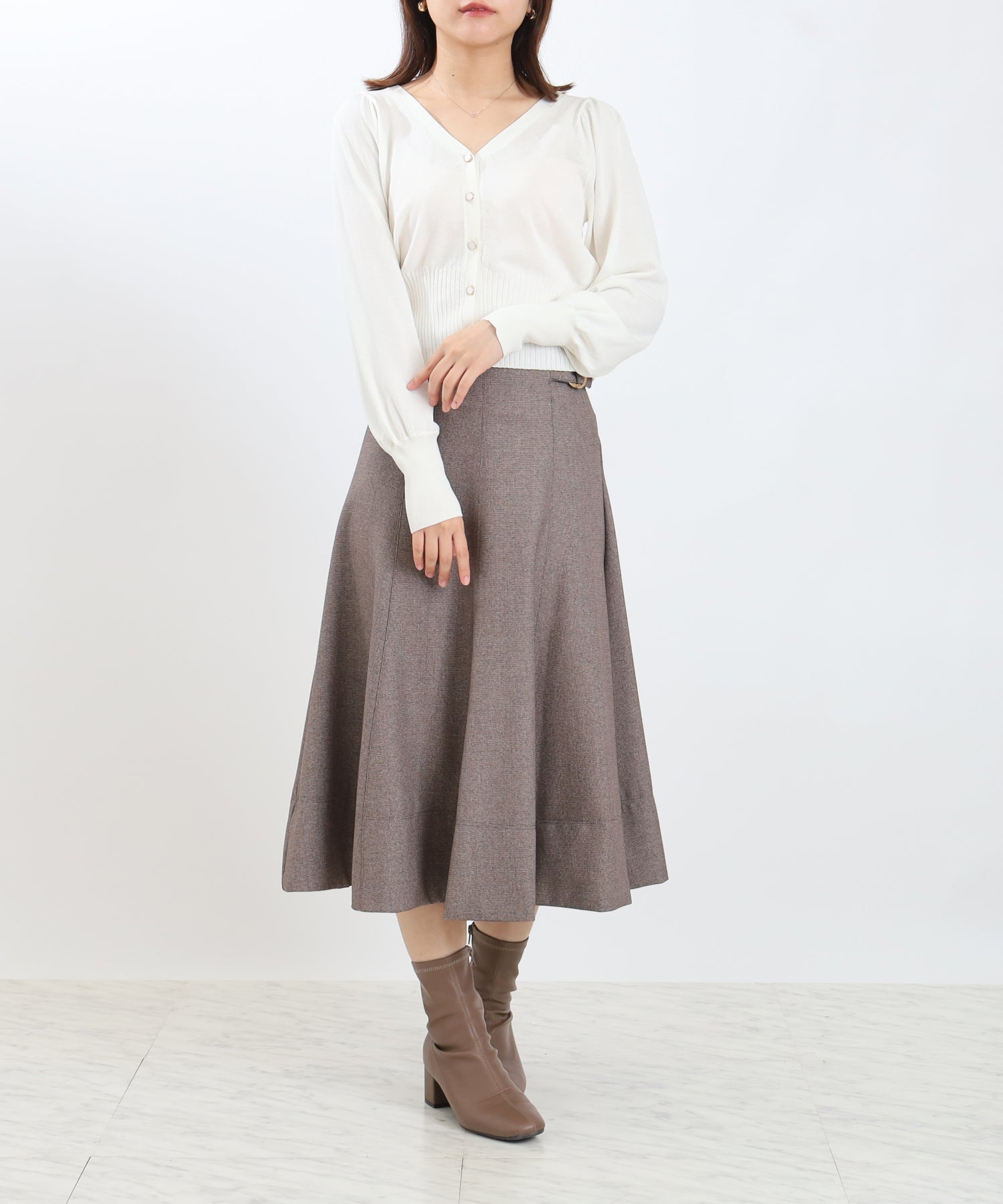 ホワイト model:156 着用サイズ:M