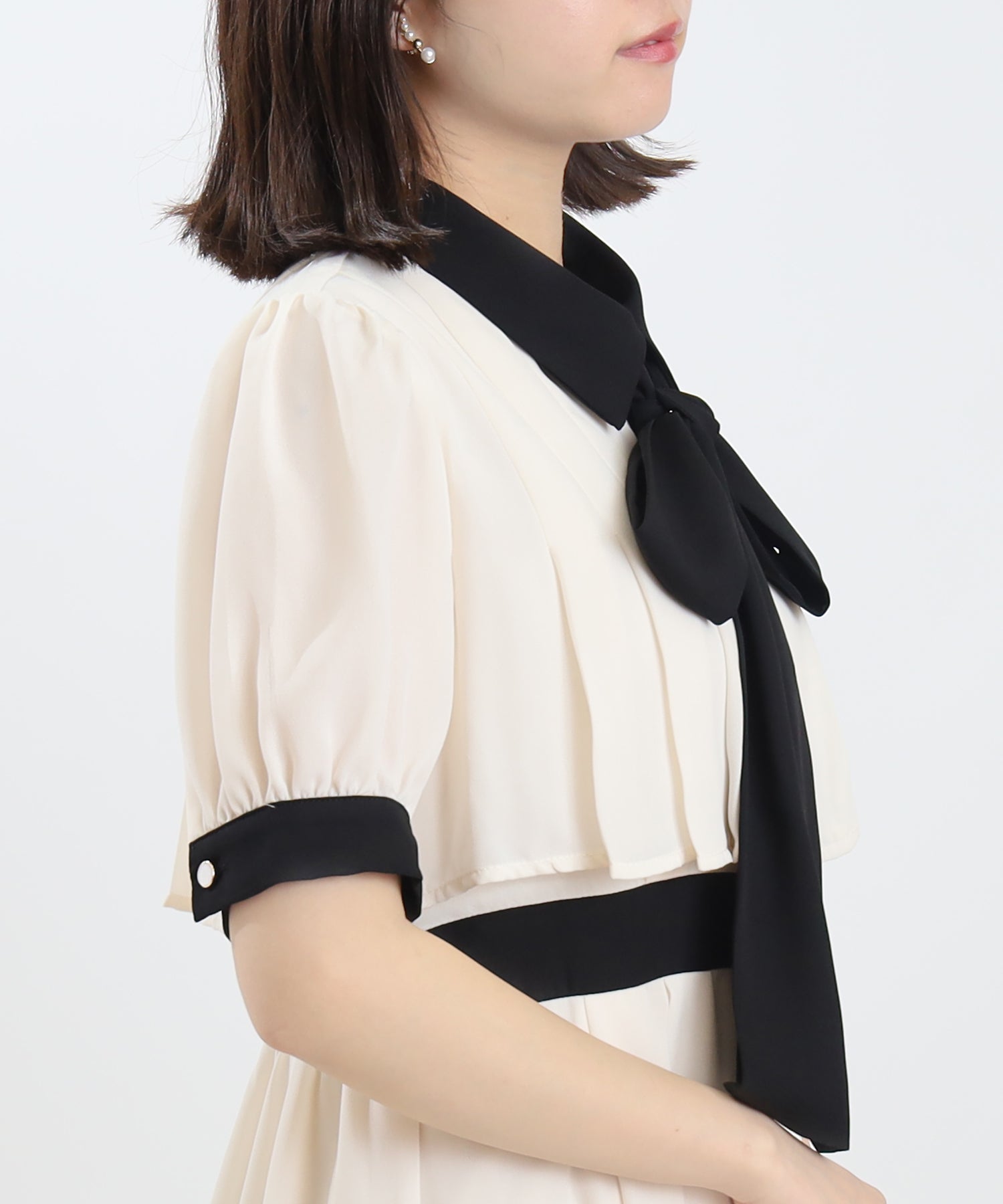 ホワイト model:156 着用サイズ:M
