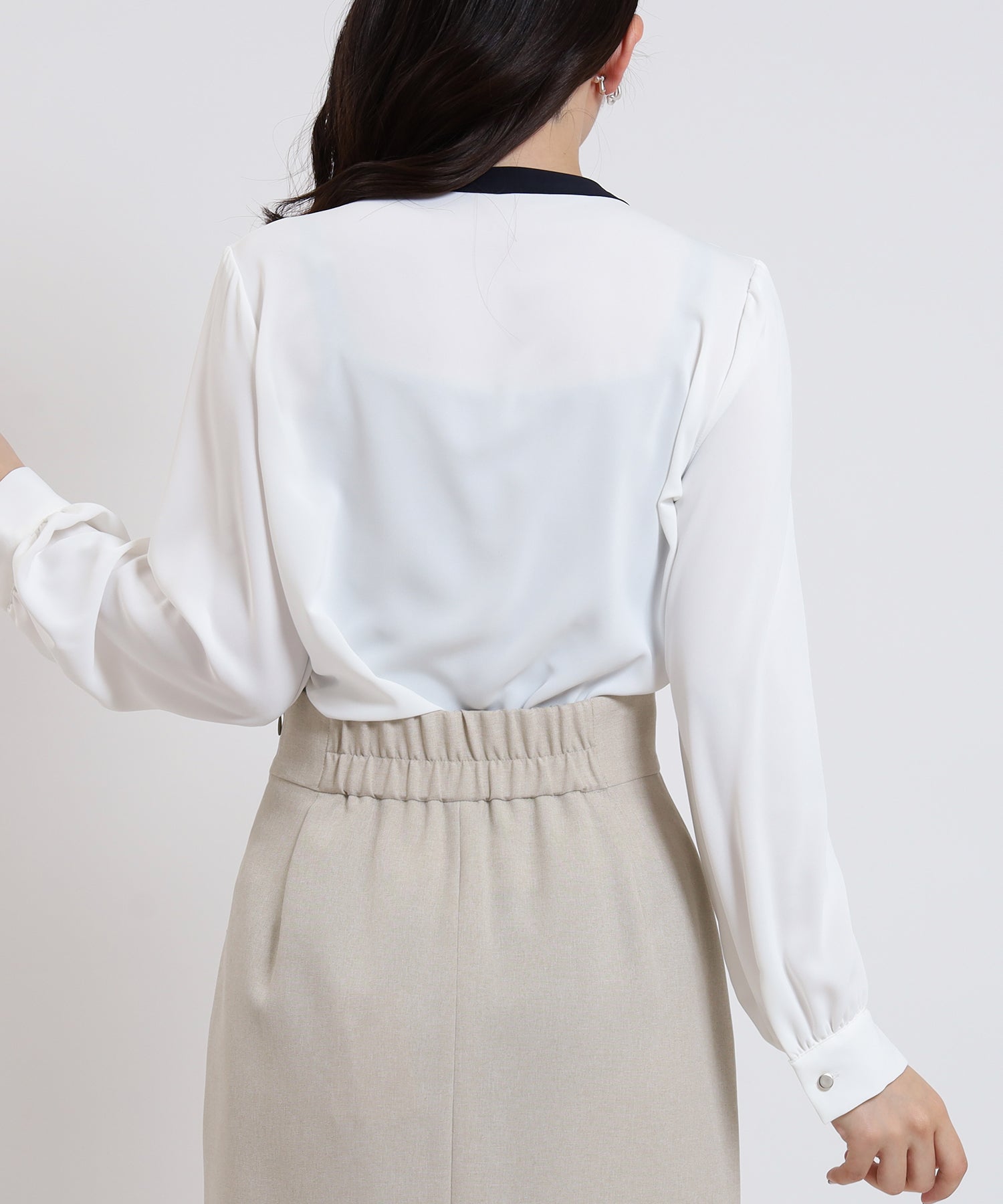 ホワイト model:156cm/骨格ストレート 着用サイズ:M