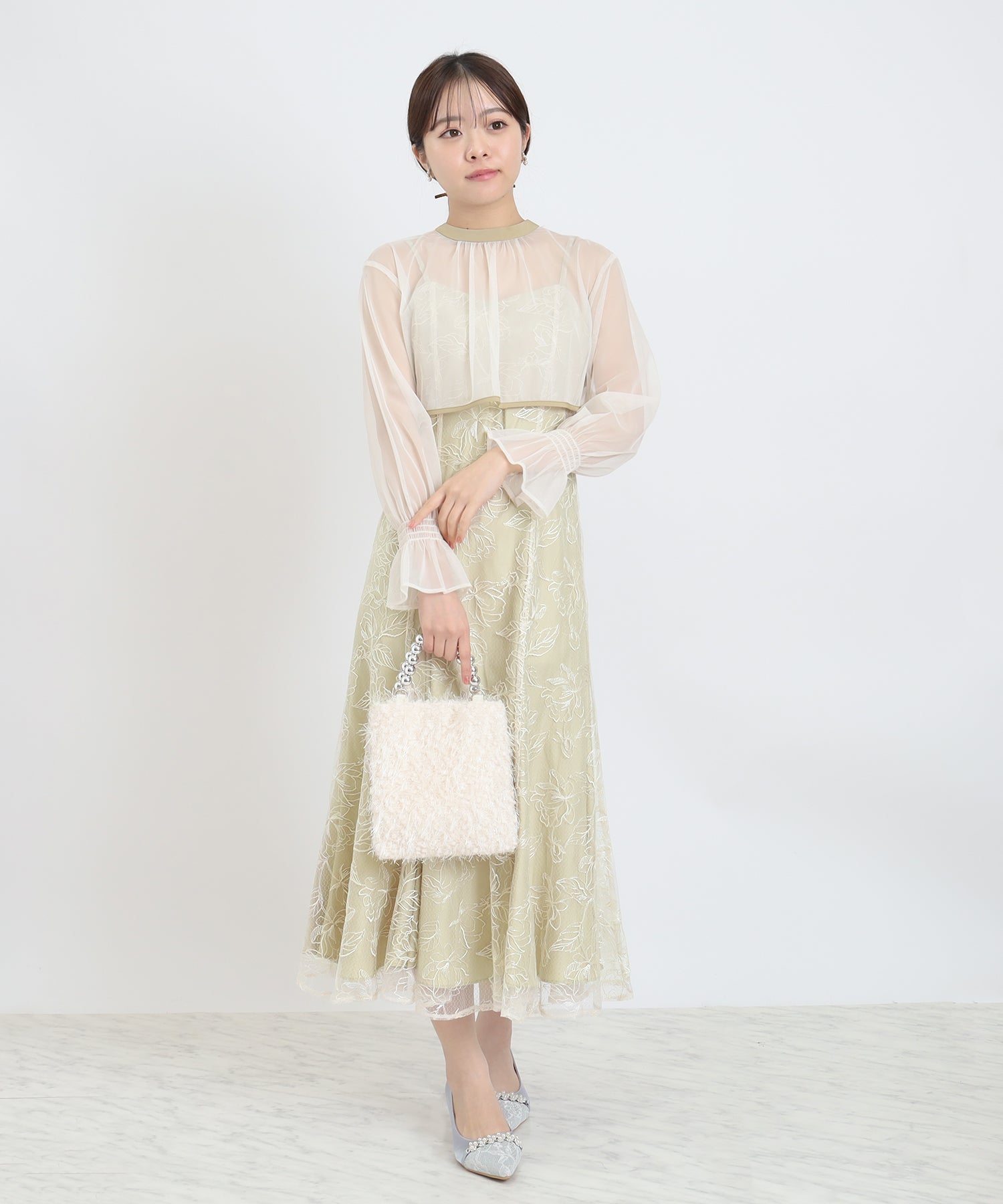 イエロー model:156 着用サイズ:S