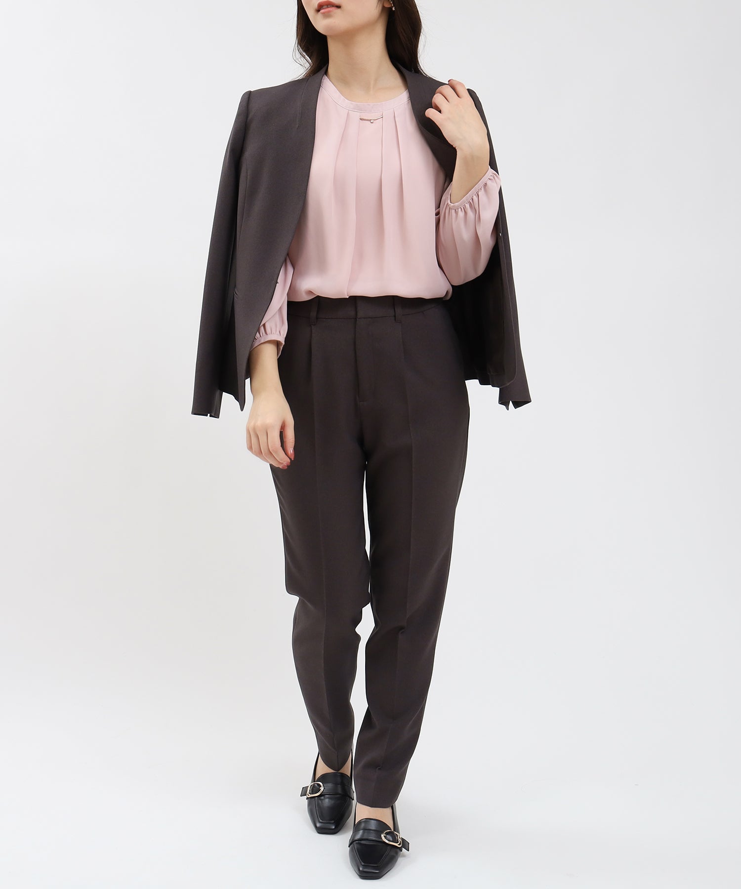 ピンクベージュ model:160cm/骨格ウェーブ 着用サイズ:M