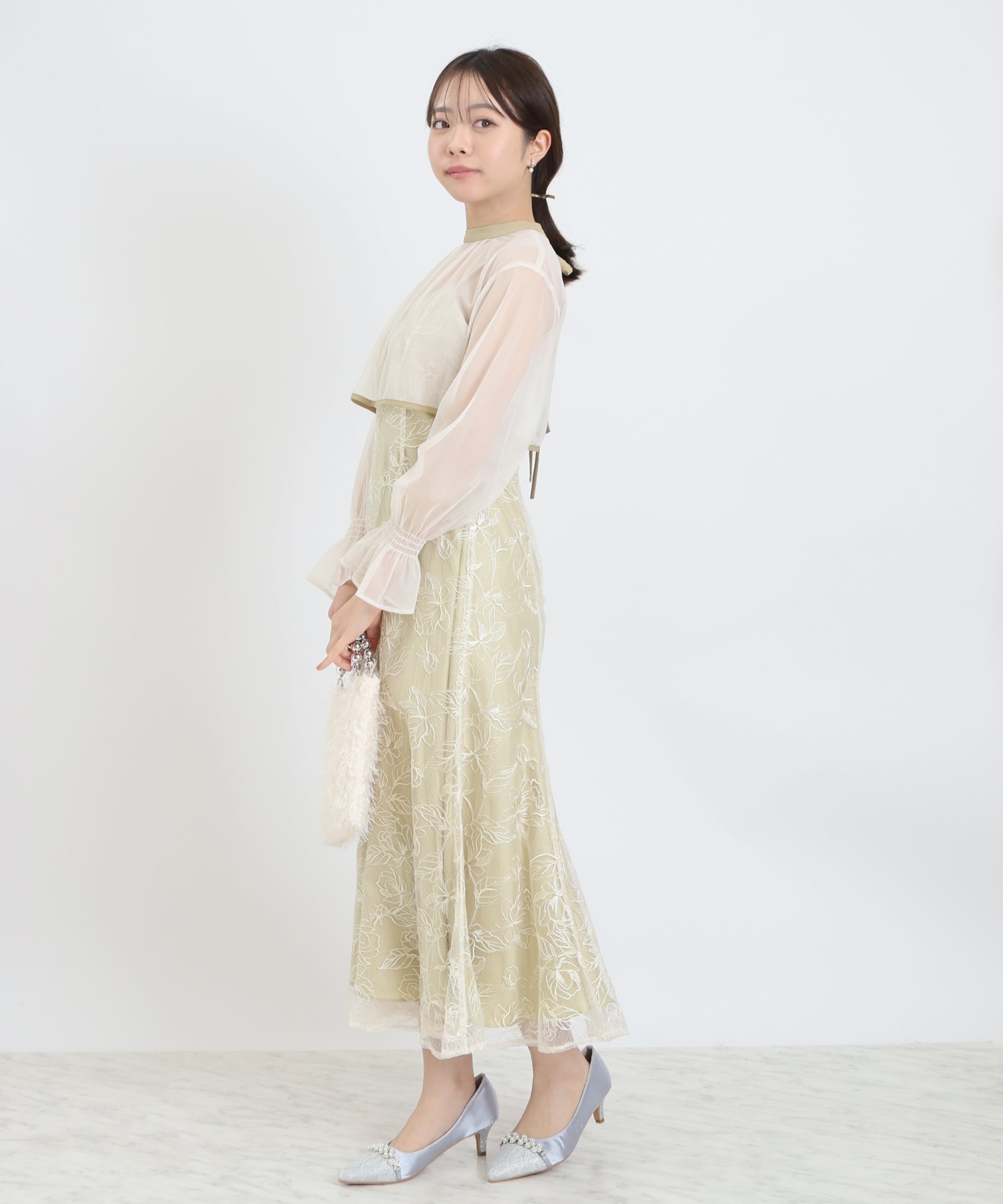 イエロー model:156 着用サイズ:S