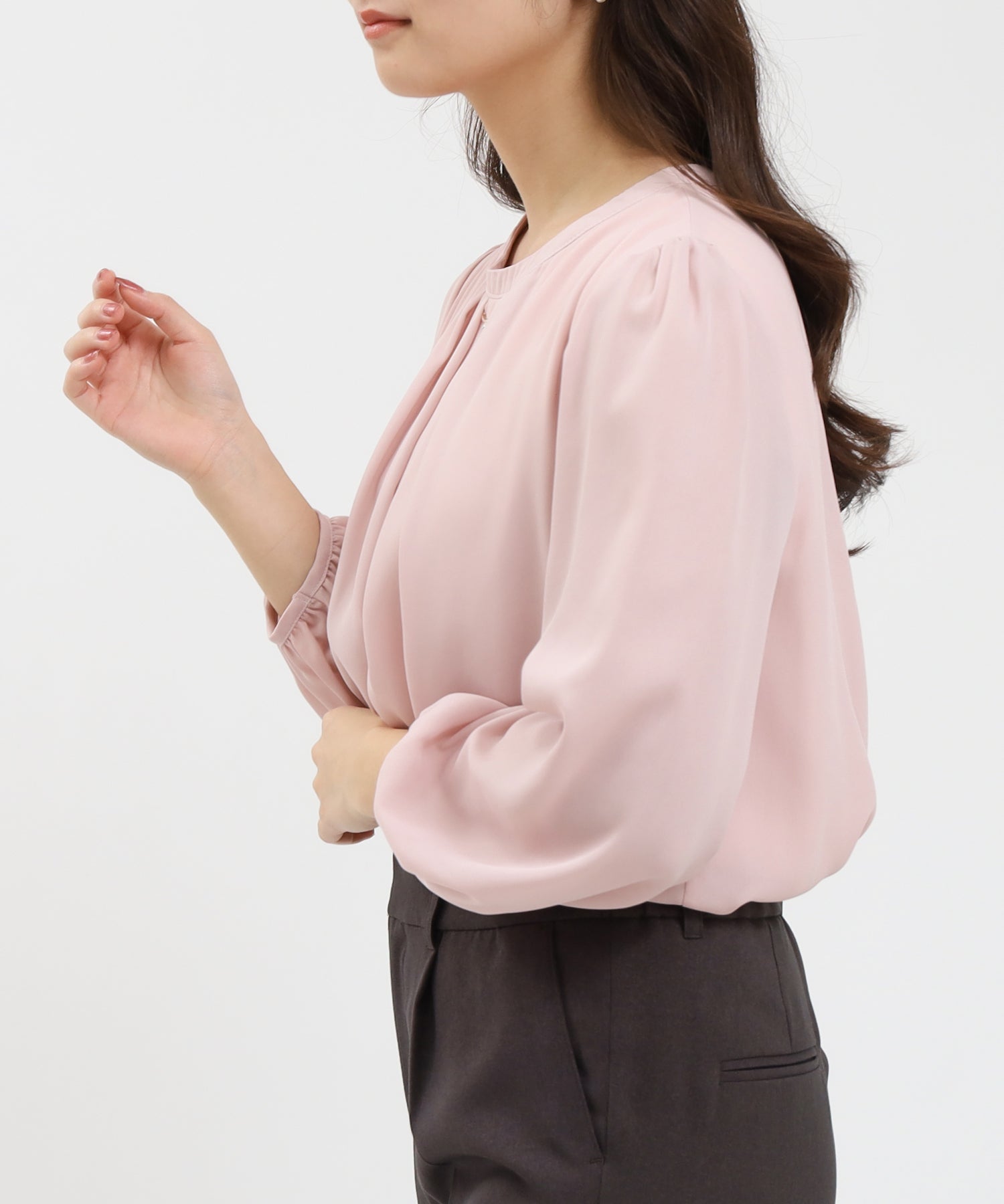 ピンクベージュ model:160cm/骨格ウェーブ 着用サイズ:M