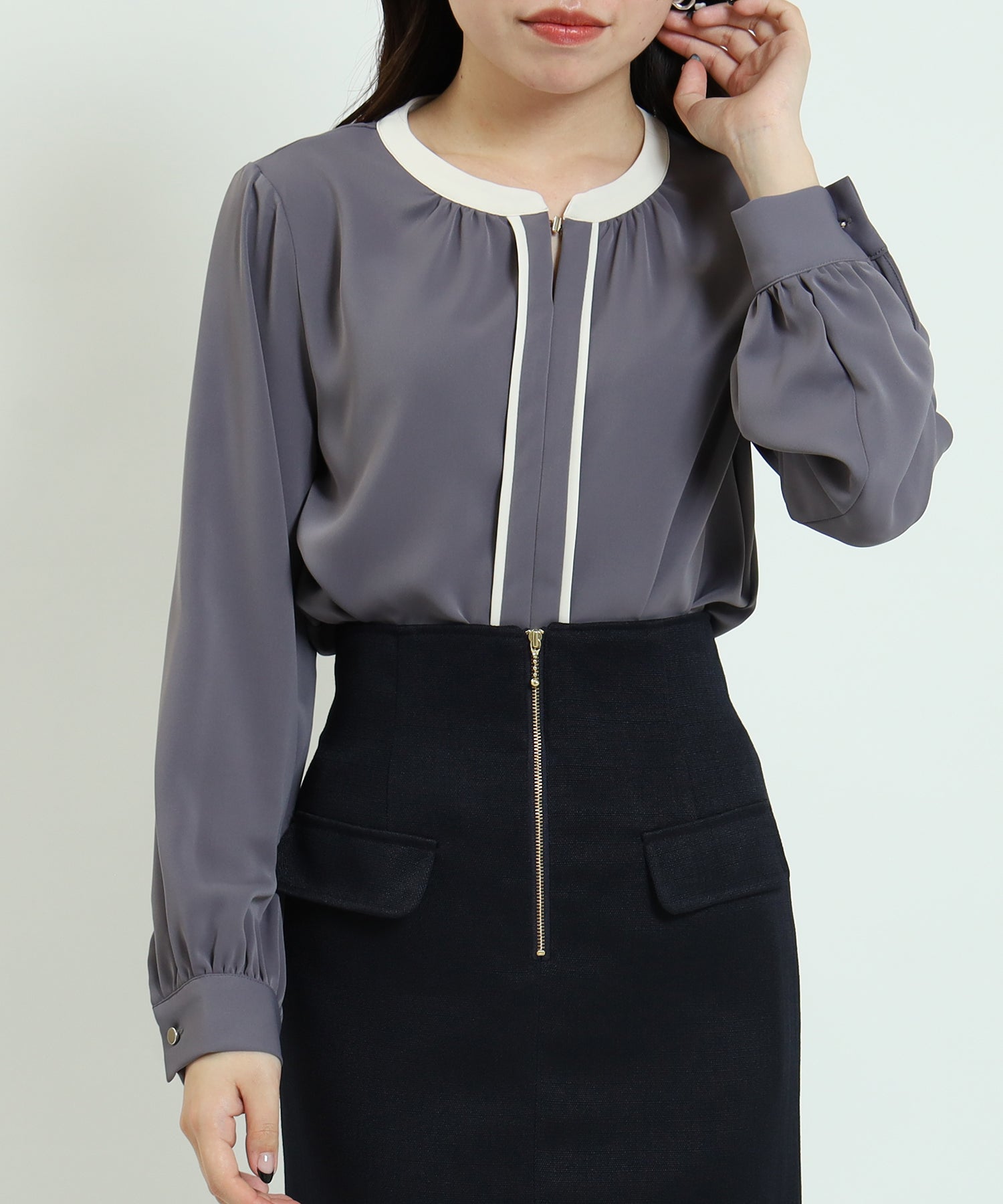 チャコール model:156cm/骨格ストレート 着用サイズ:M