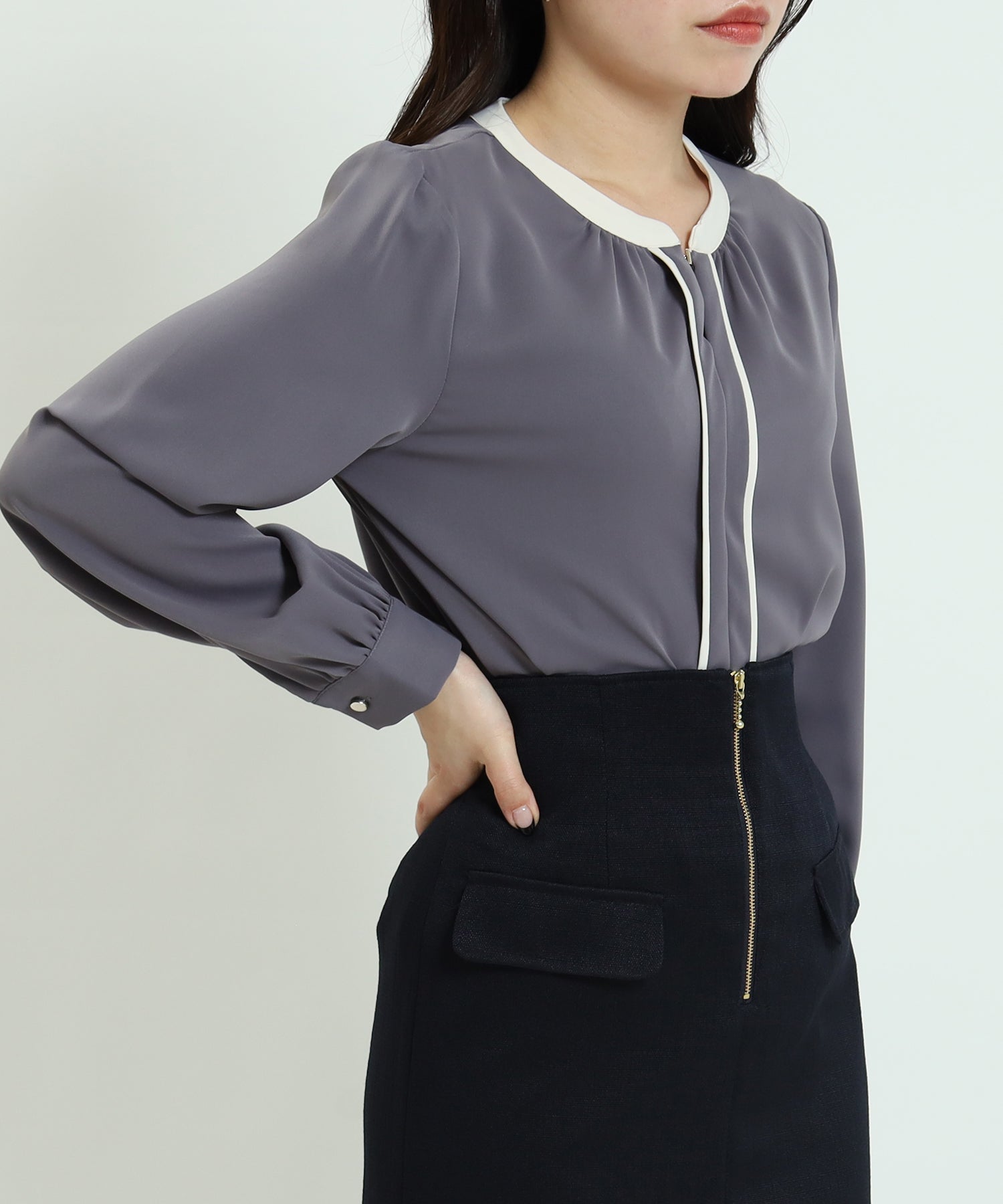 チャコール model:156cm/骨格ストレート 着用サイズ:M