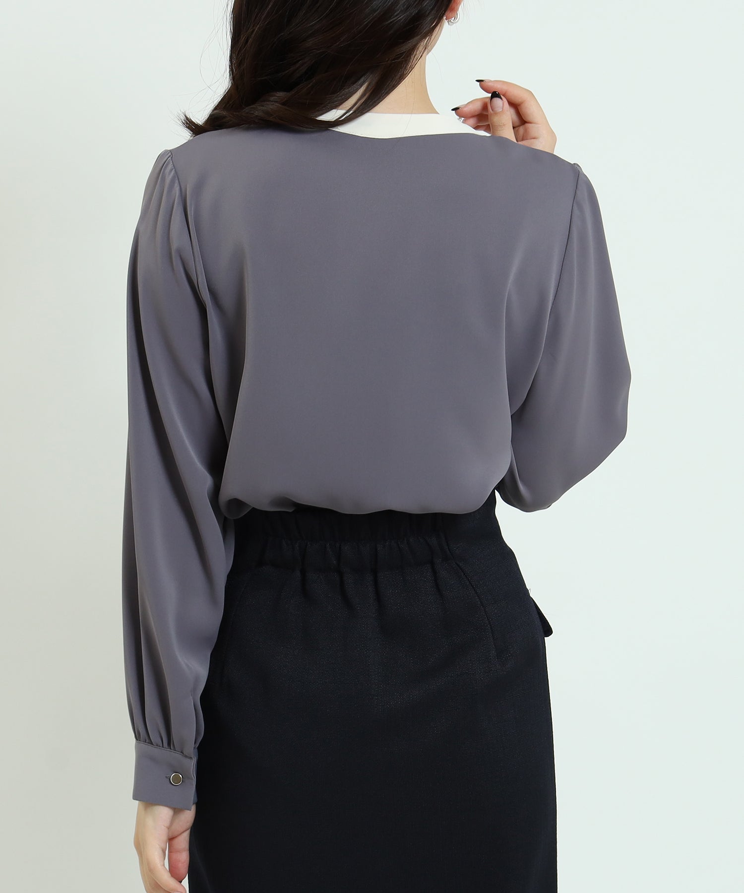 チャコール model:156cm/骨格ストレート 着用サイズ:M