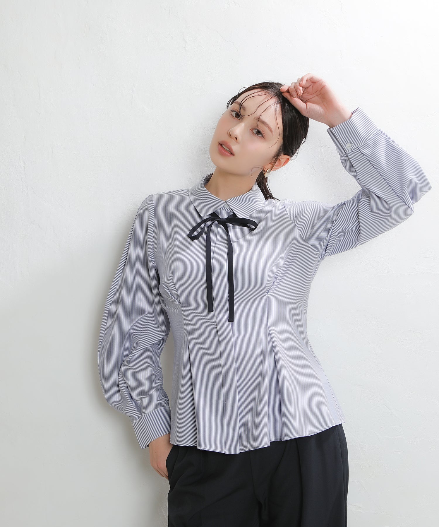 ホワイト×ブルー