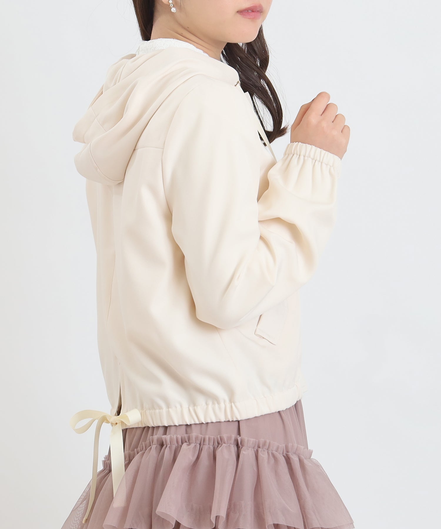 ベージュ model:156 着用サイズ:M