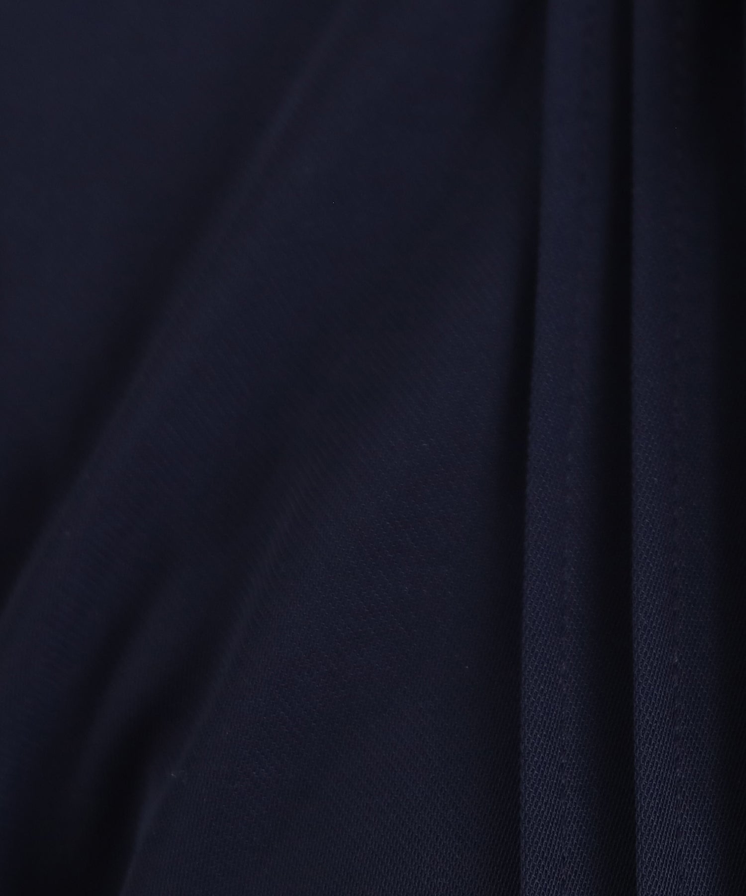 ネイビー